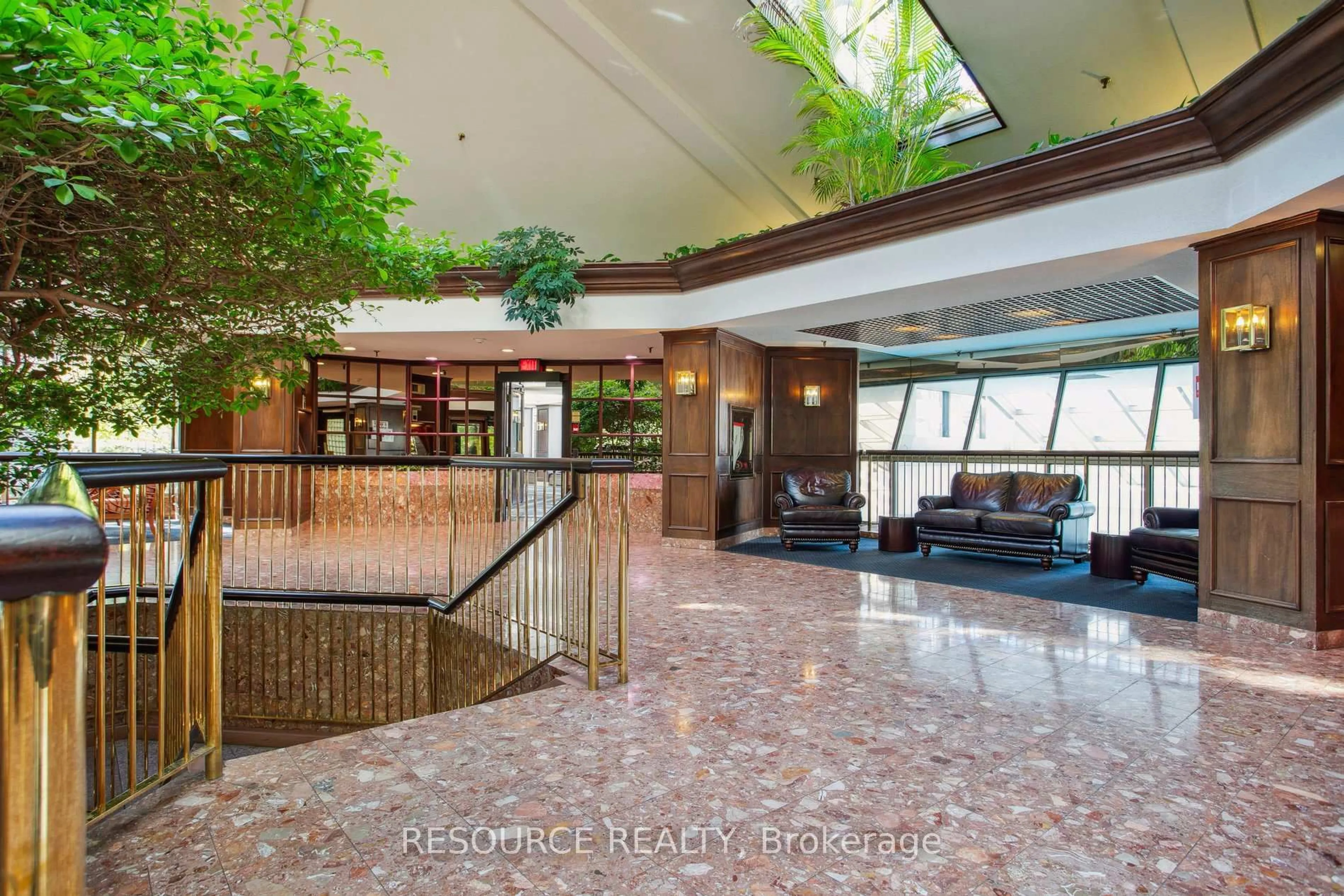 Lobby for 1320 Islington Ave #2001, Toronto Ontario M9A 5C6