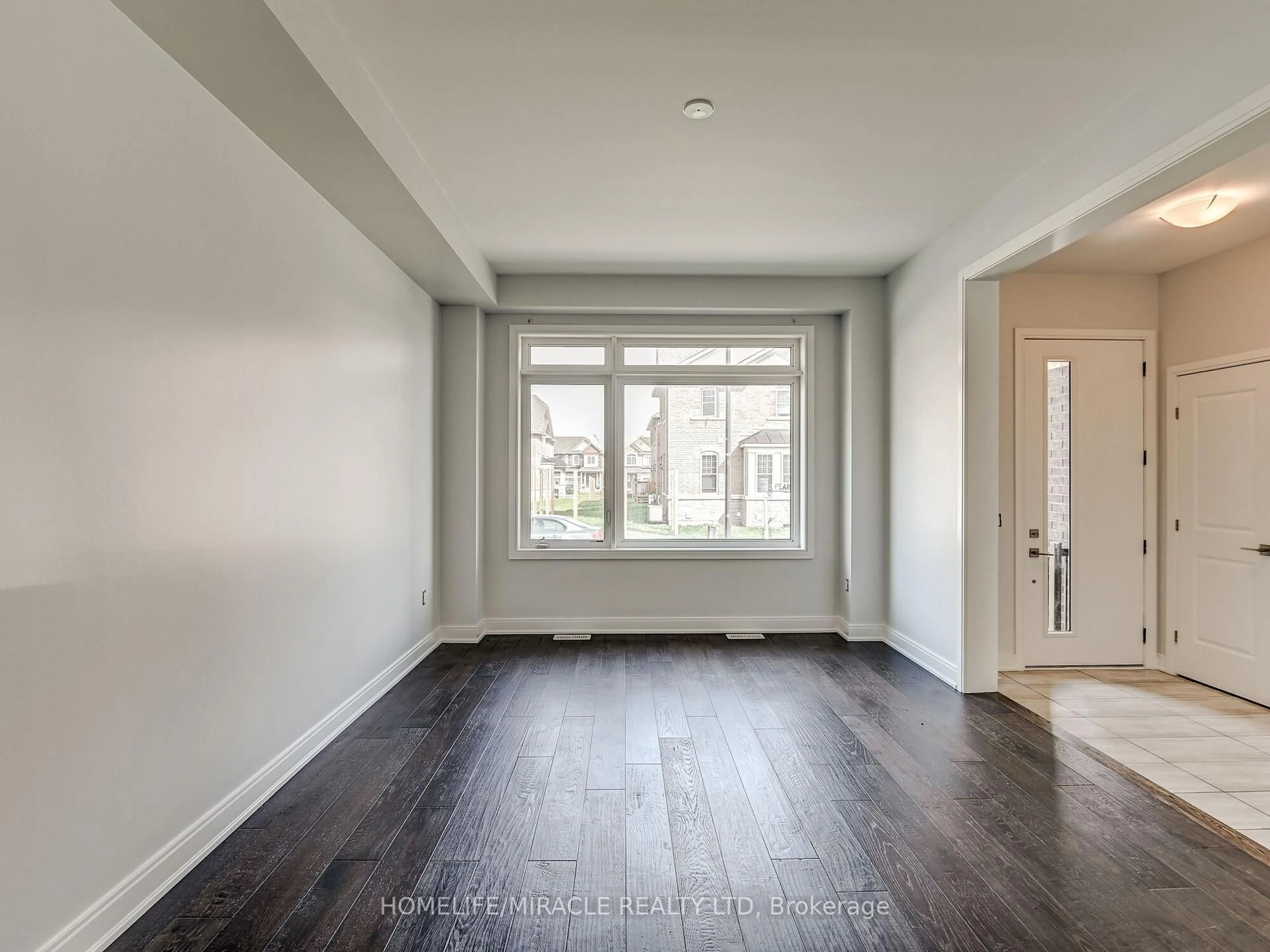 A pic of a room for 66 Pearman Cres, Brampton Ontario L7A 4Y9
