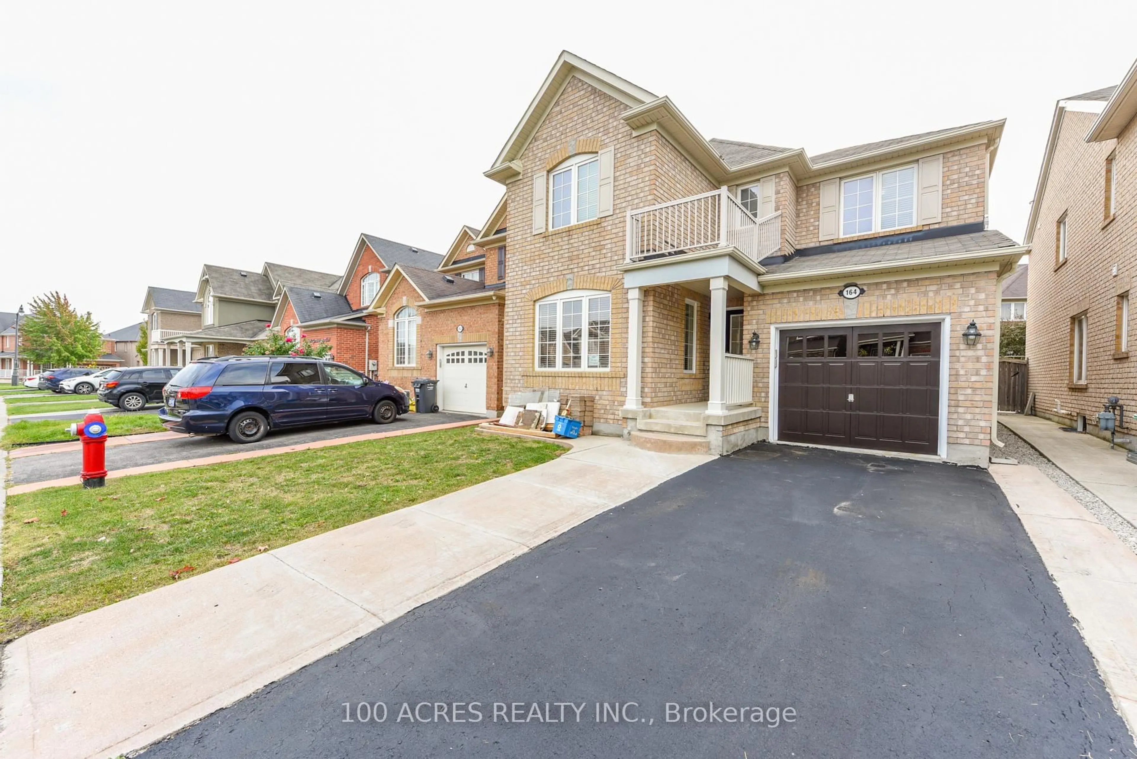 Unknown for 164 Gardenbrooke Tr, Brampton Ontario L6P 3C9