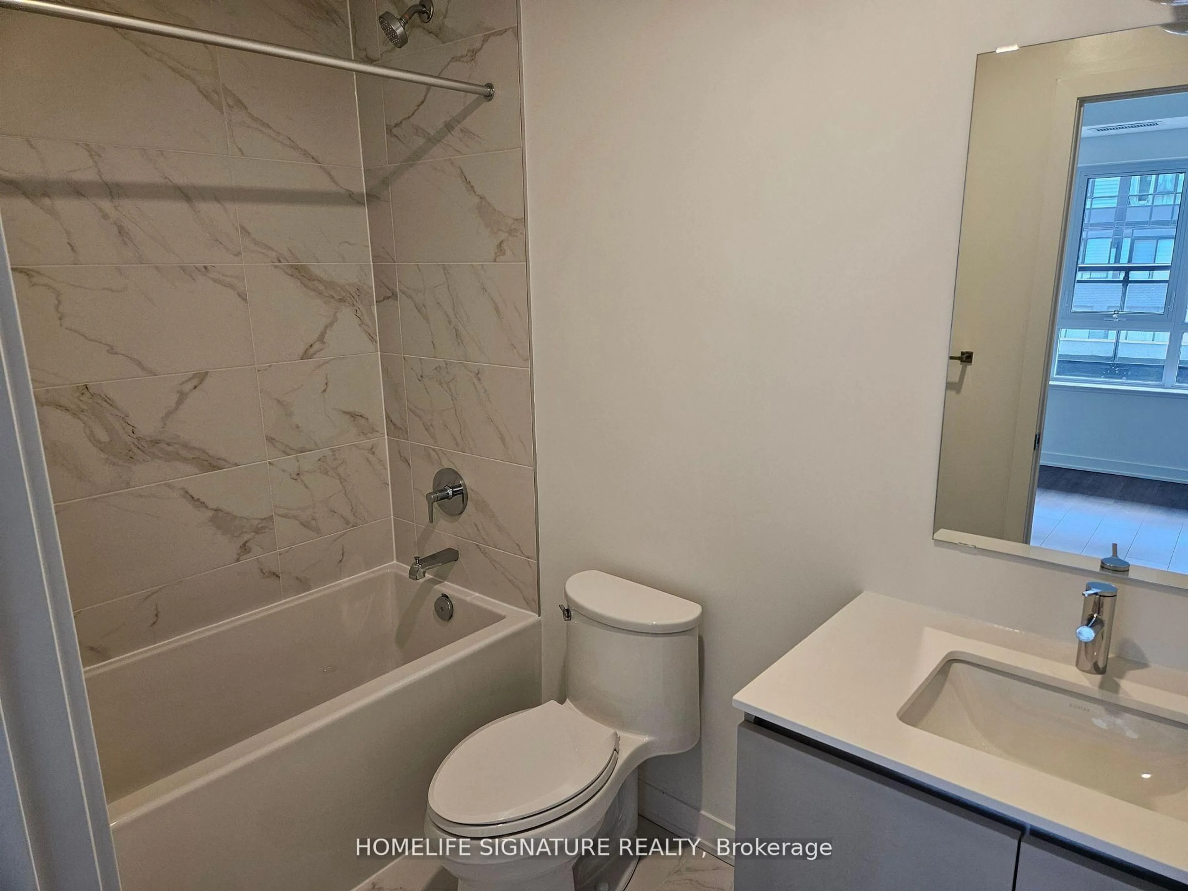 Standard bathroom, ceramic/tile floor for 395 Dundas St #327, Oakville Ontario L6M 5R8