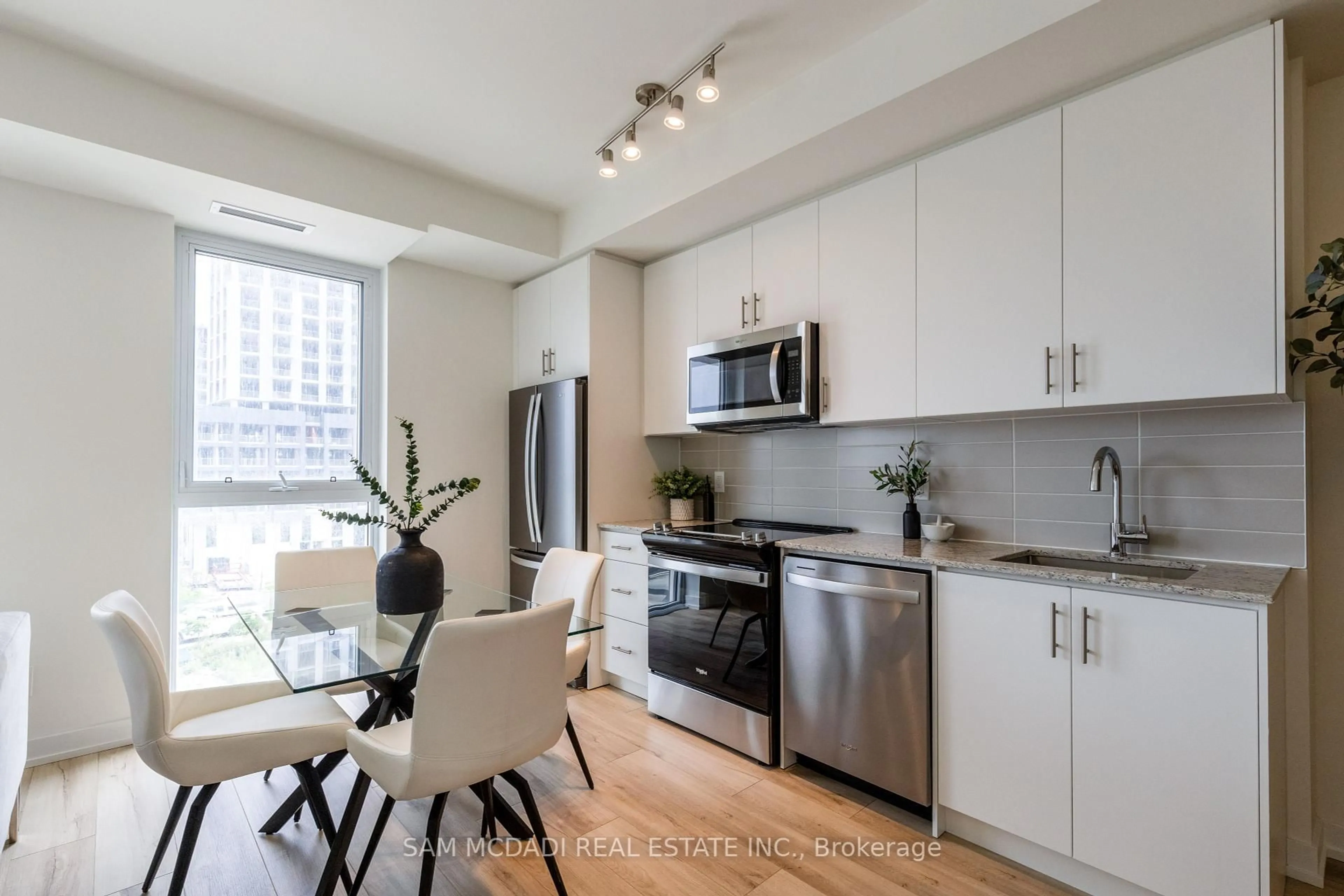 Open concept kitchen, unknown for 335 Wheat Boom Dr #405, Oakville Ontario L6H 7Y1