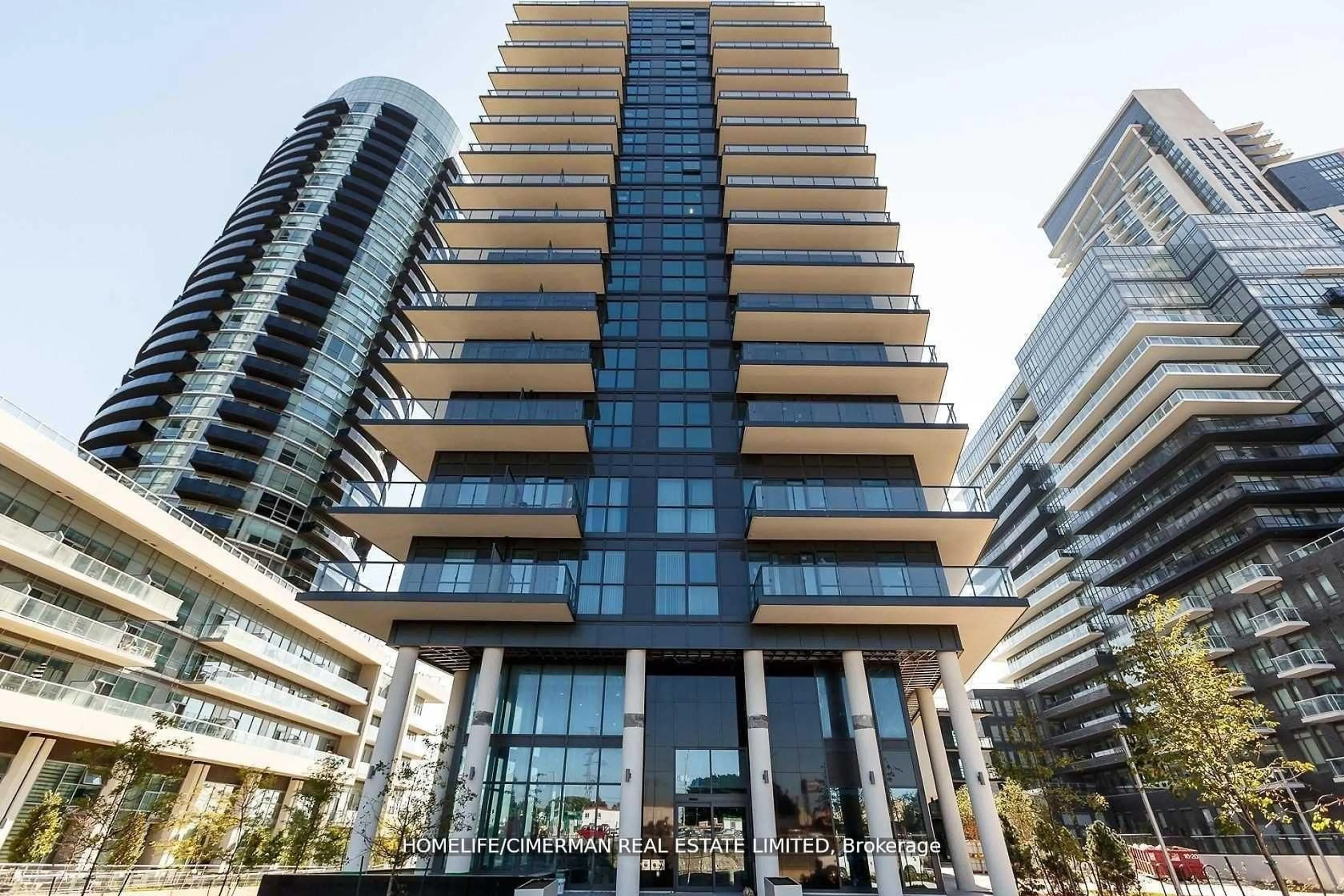 Indoor foyer for 39 Annie Craig Dr #1703, Toronto Ontario M8V 0C5
