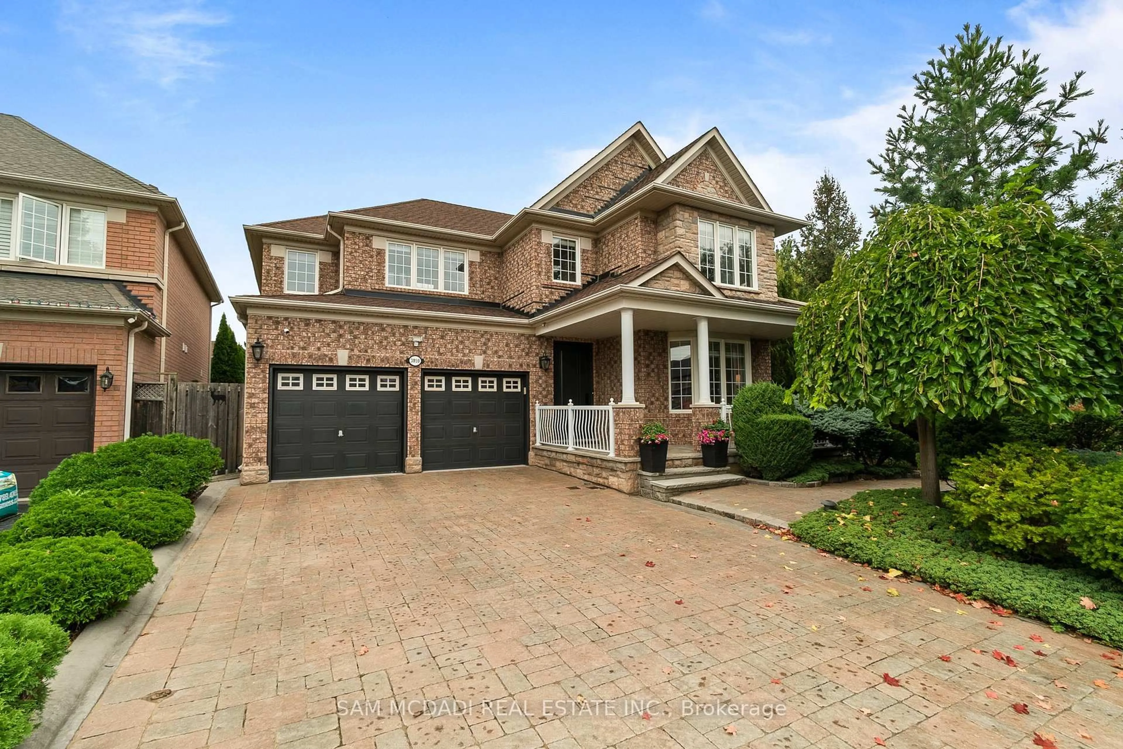 Home with brick exterior material, street for 3859 Pondview Way, Mississauga Ontario L5N 8K1
