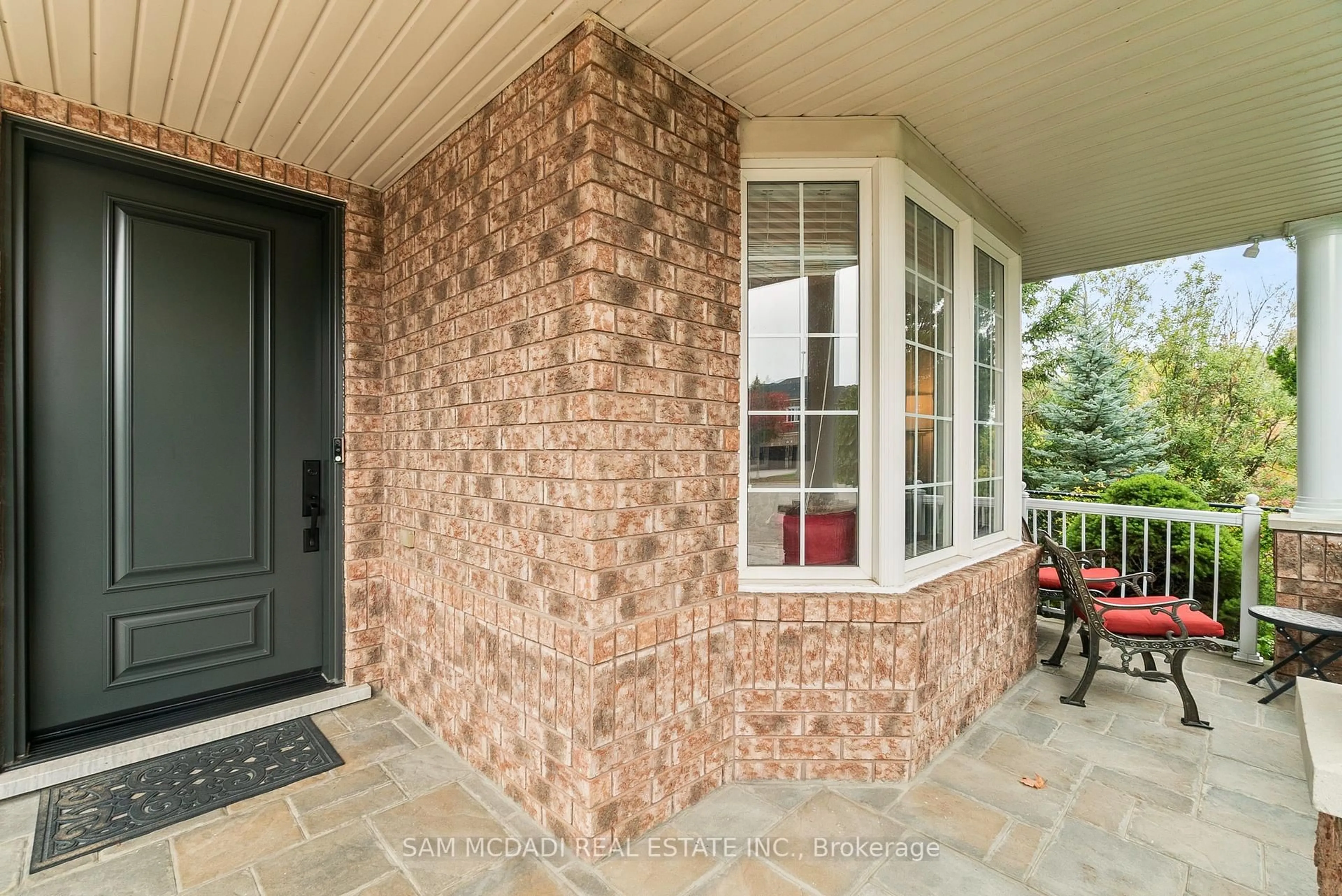 Home with brick exterior material, street for 3859 Pondview Way, Mississauga Ontario L5N 8K1
