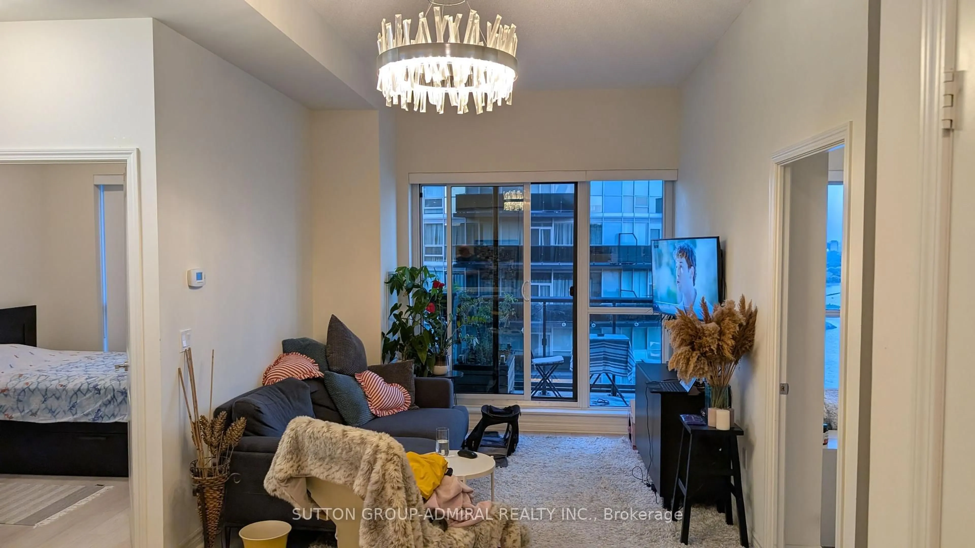 Living room with furniture, unknown for 39 Annie Craig Dr #PH12, Toronto Ontario M8N 0H1
