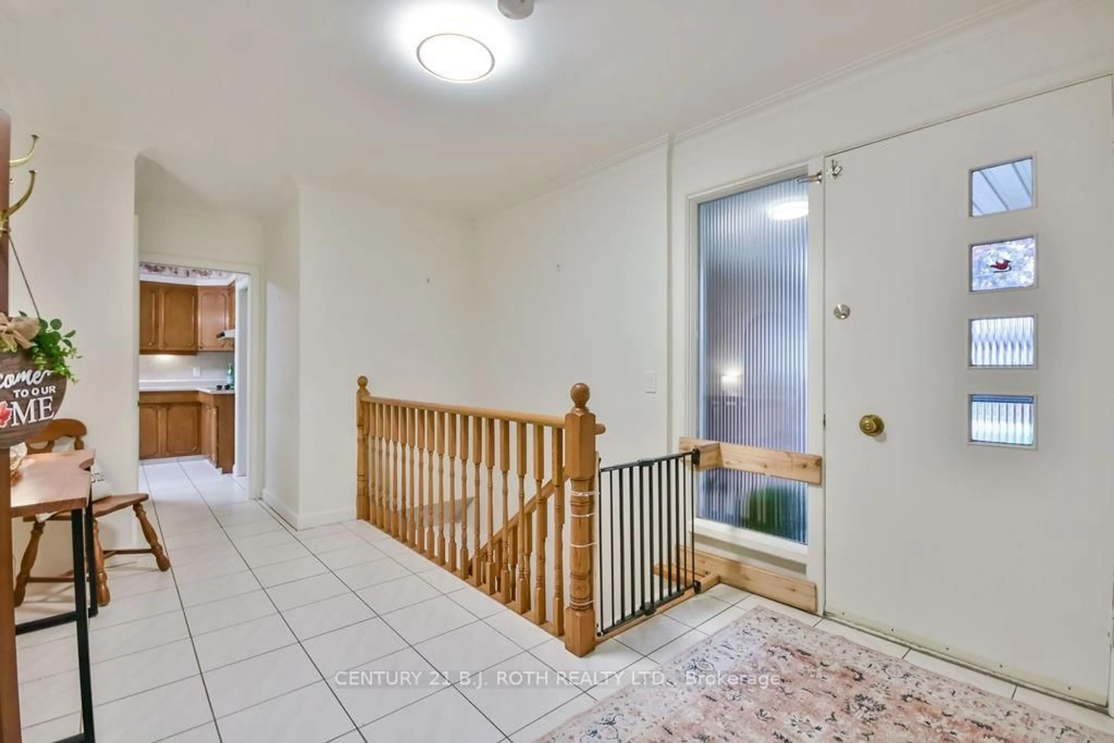 Unknown for 25 FLORIDA Cres, Toronto Ontario M9M 1P4
