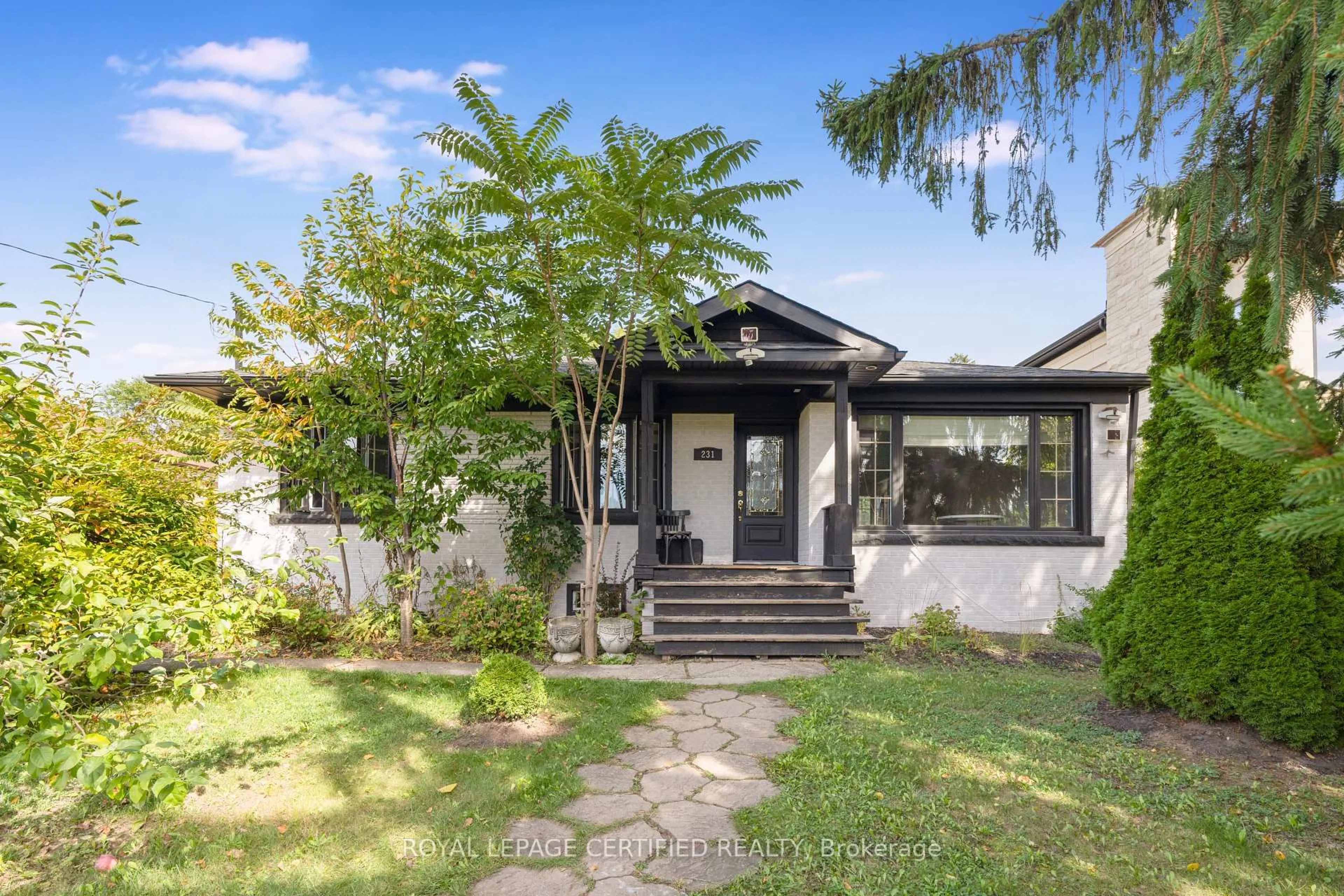 Unknown for 231 Woodale Ave, Oakville Ontario L6K 2N3