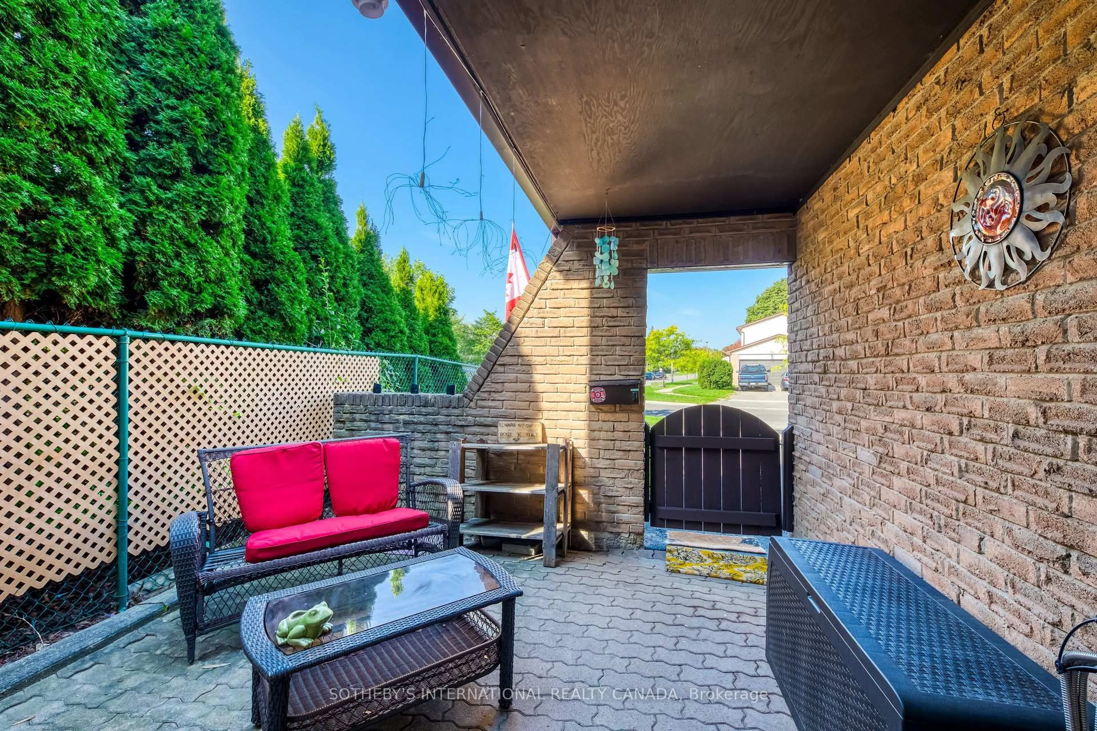 Patio, street for 88 Harridine Rd, Brampton Ontario L6K 2X2