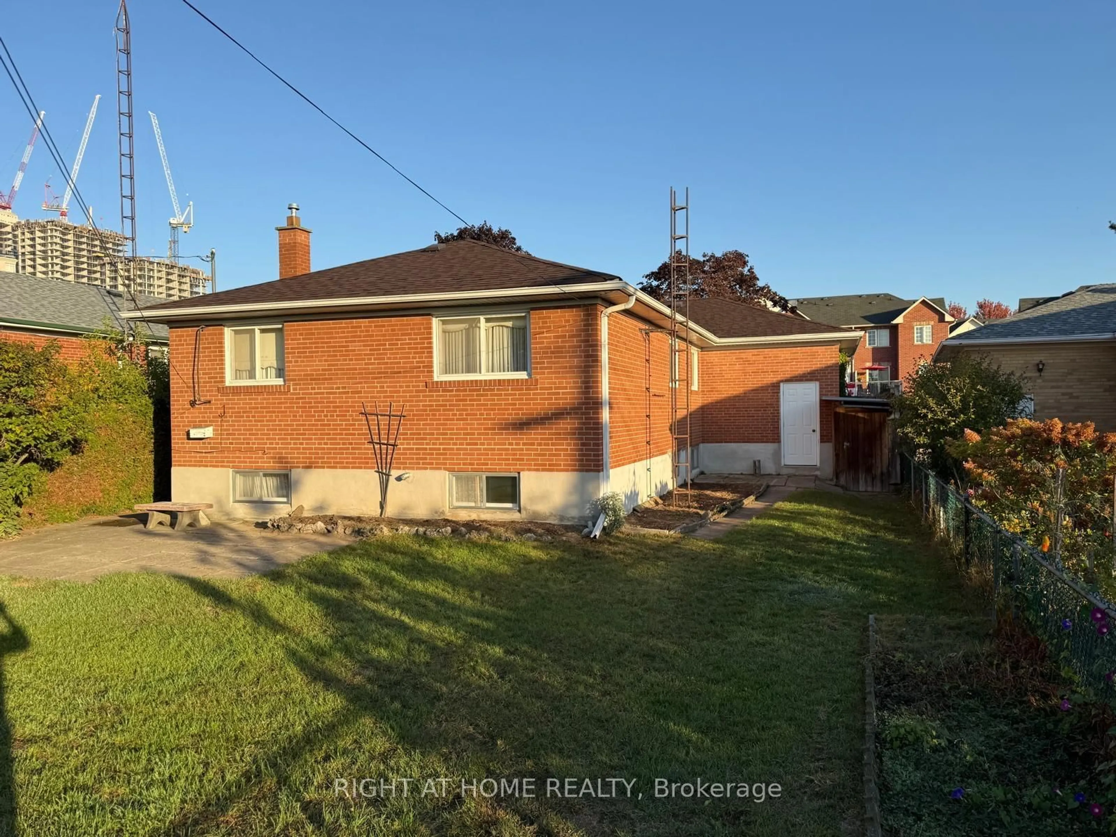 A pic from outside/outdoor area/front of a property/back of a property/a pic from drone, street for 54 LEMONWOOD Dr, Toronto Ontario M9A 4L5