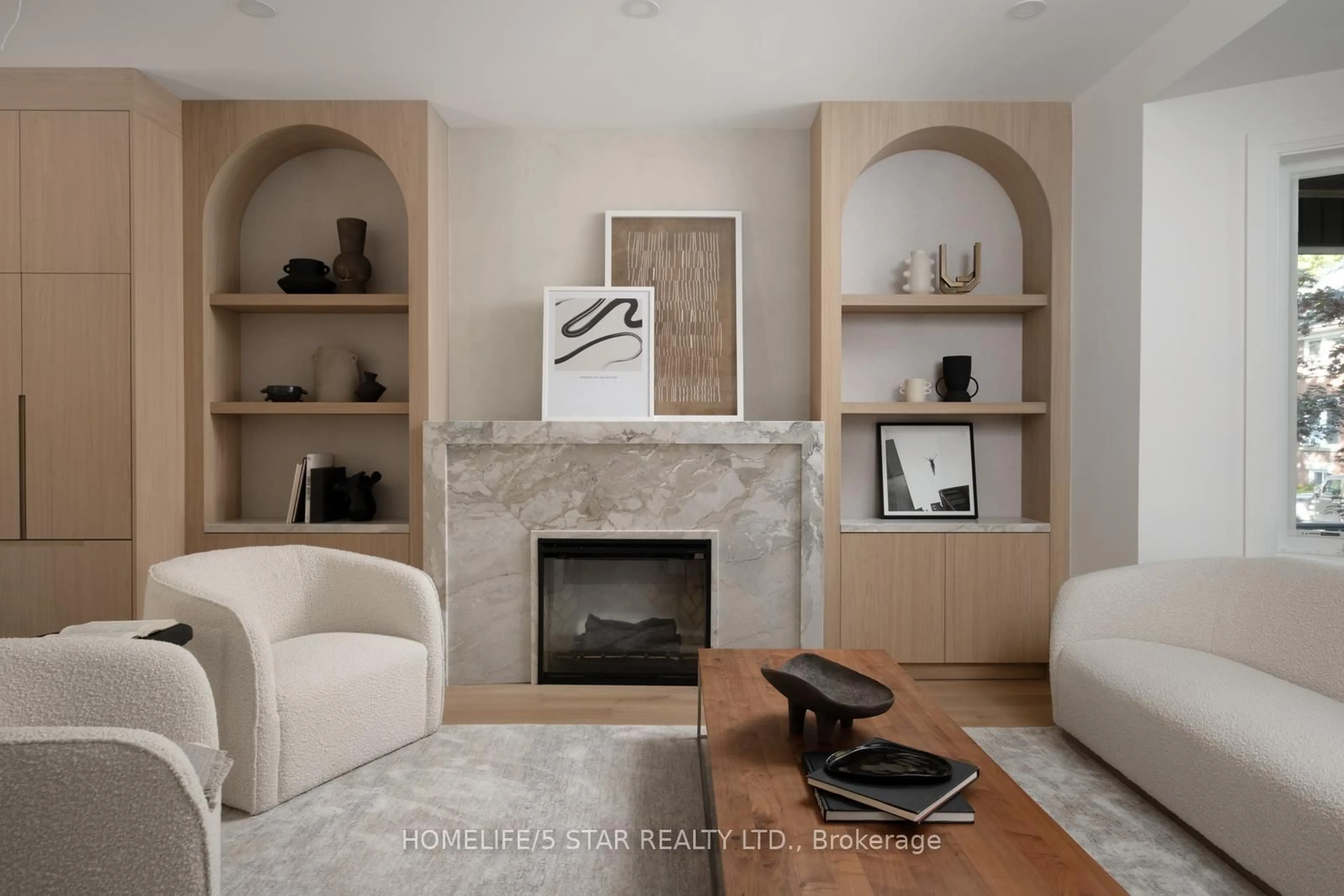 Living room with furniture, ceramic/tile floor for 69 CONSTANCE St, Toronto Ontario M6R 1S5