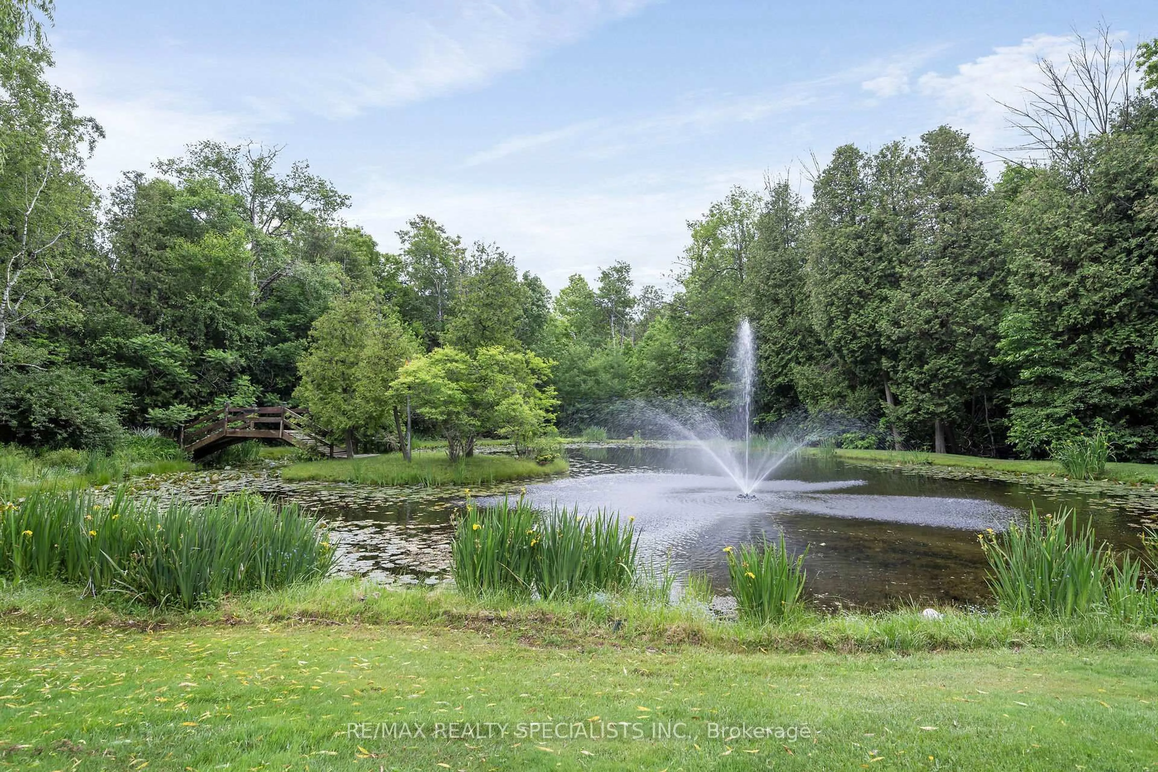 Unknown for 2 Cedar Dr, Caledon Ontario L7K 1H6