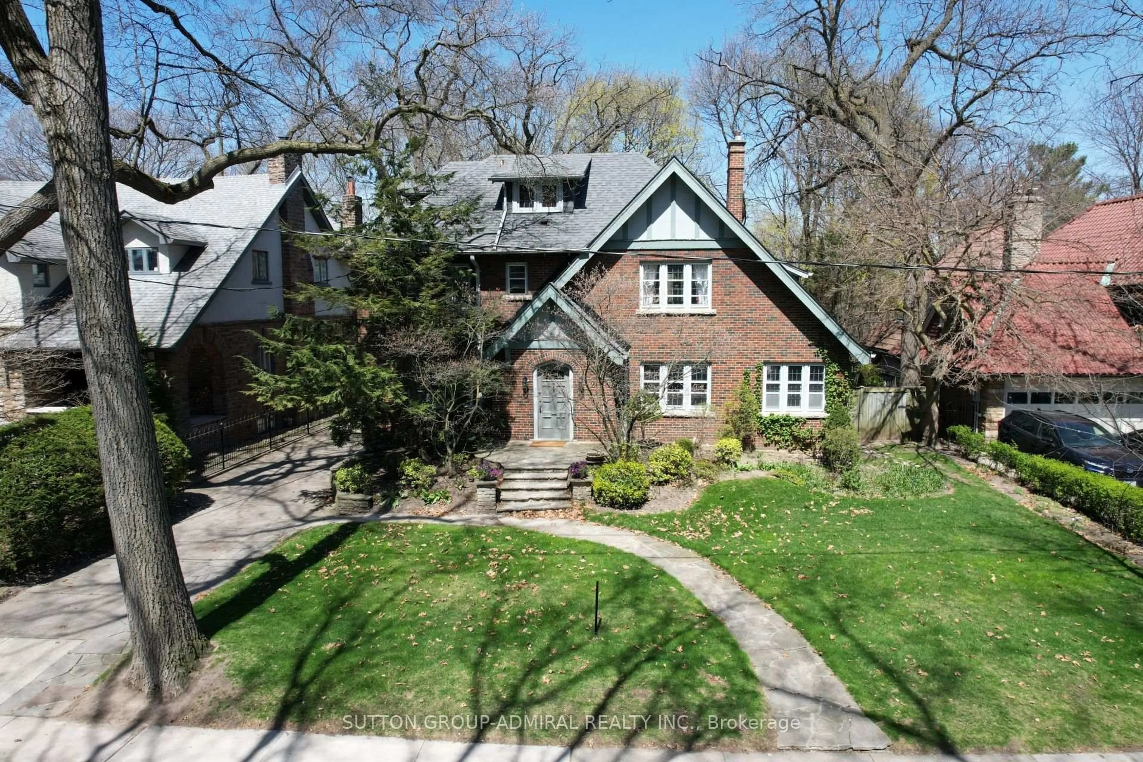 Home with brick exterior material, street for 72 Baby Point Rd, Toronto Ontario M6S 2G3