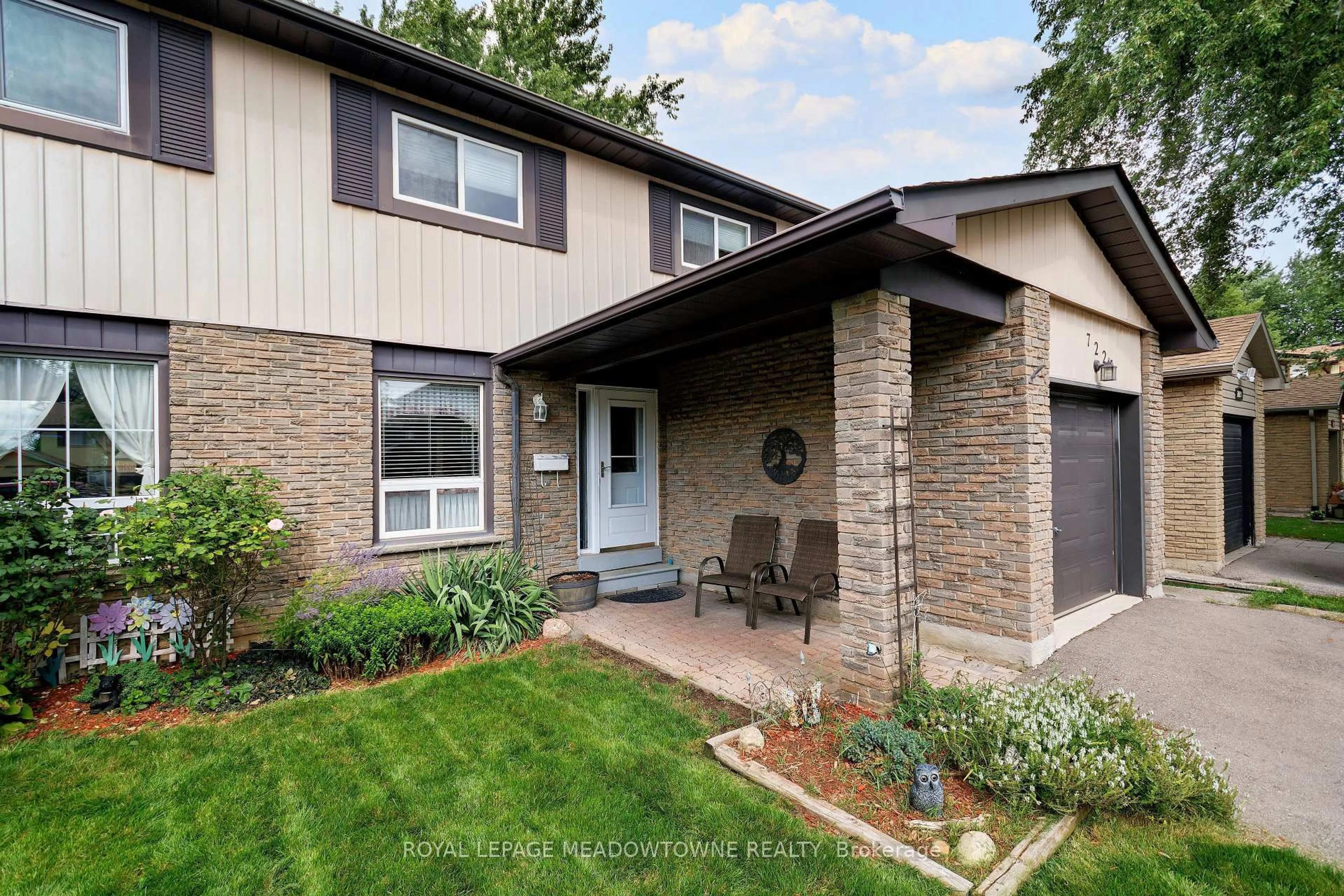 Home with brick exterior material, street for 7223 Bendigo Circ, Mississauga Ontario L5N 1Z4