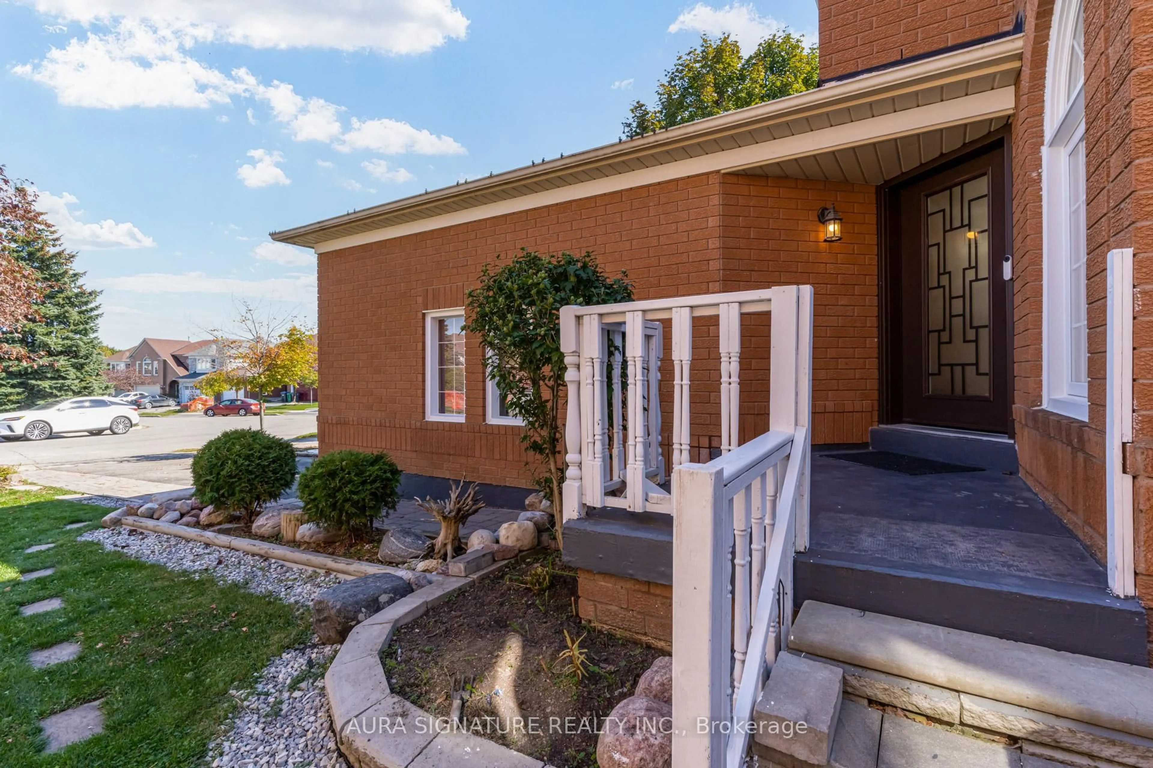 Home with brick exterior material, street for 69 Alaskan Summit Crt, Brampton Ontario L6R 1N9