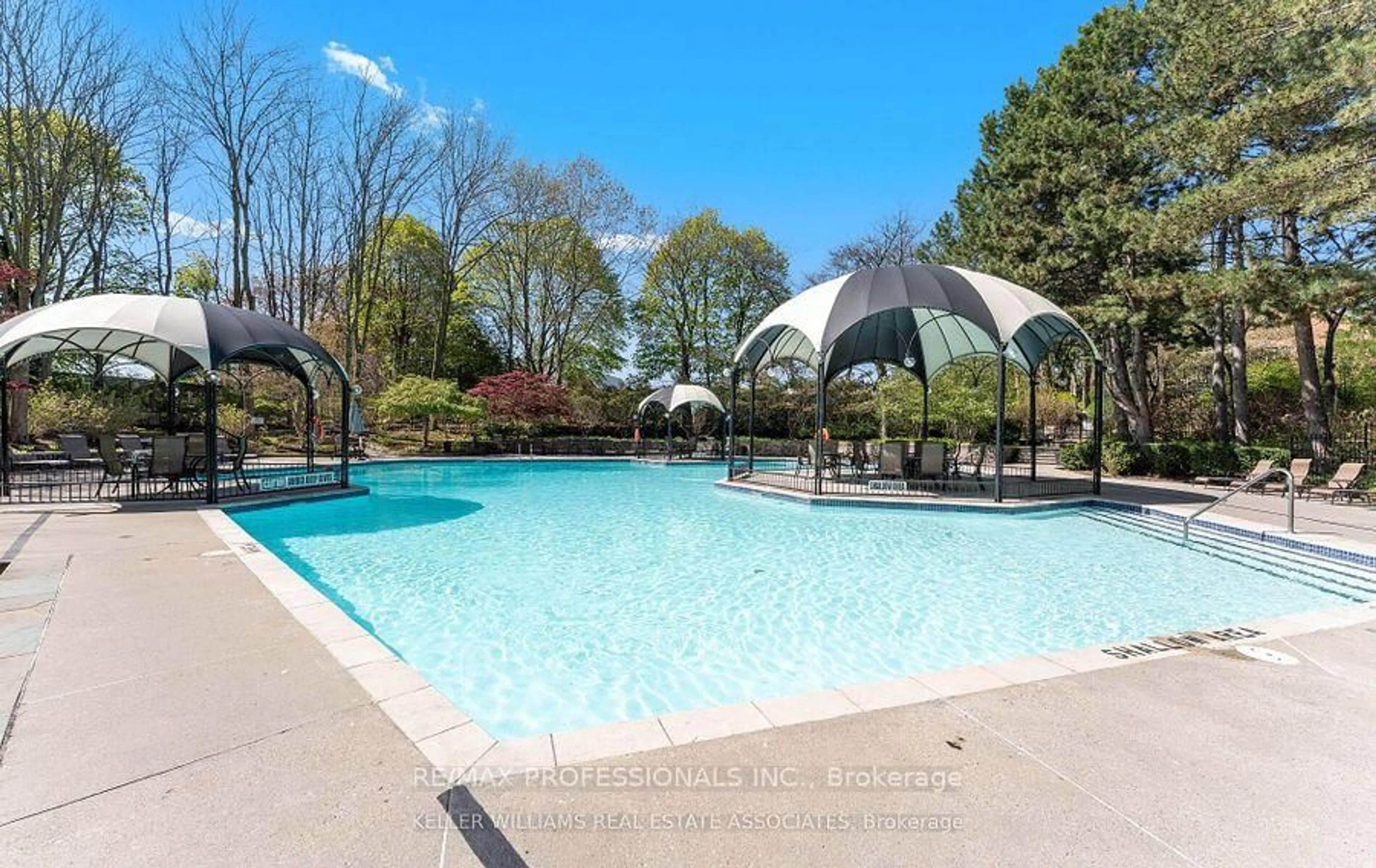 Pool for 2010 Islington Ave #1806, Toronto Ontario M9P 3S8
