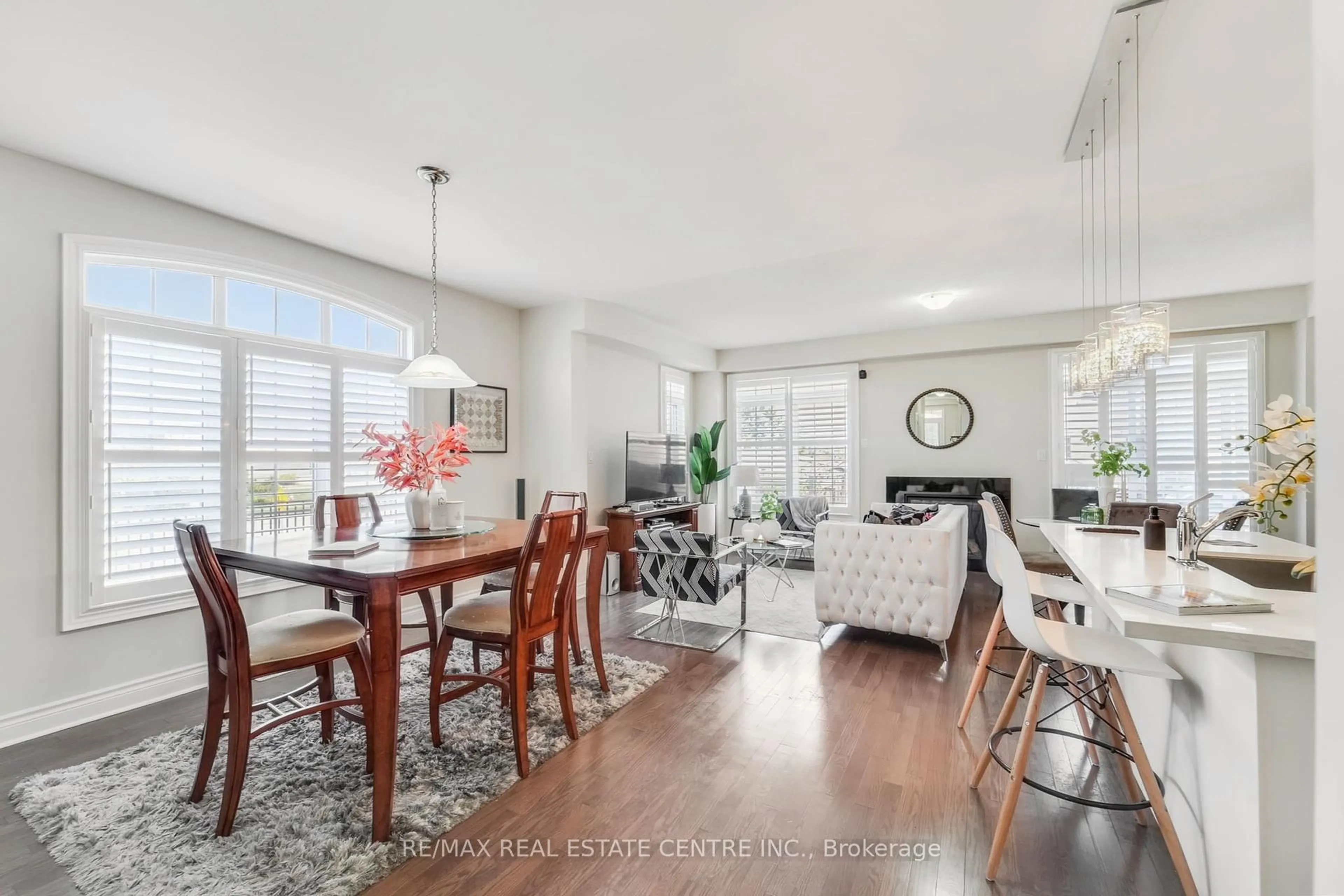Unknown for 42 Andretti Cres, Brampton Ontario L6X 5G6