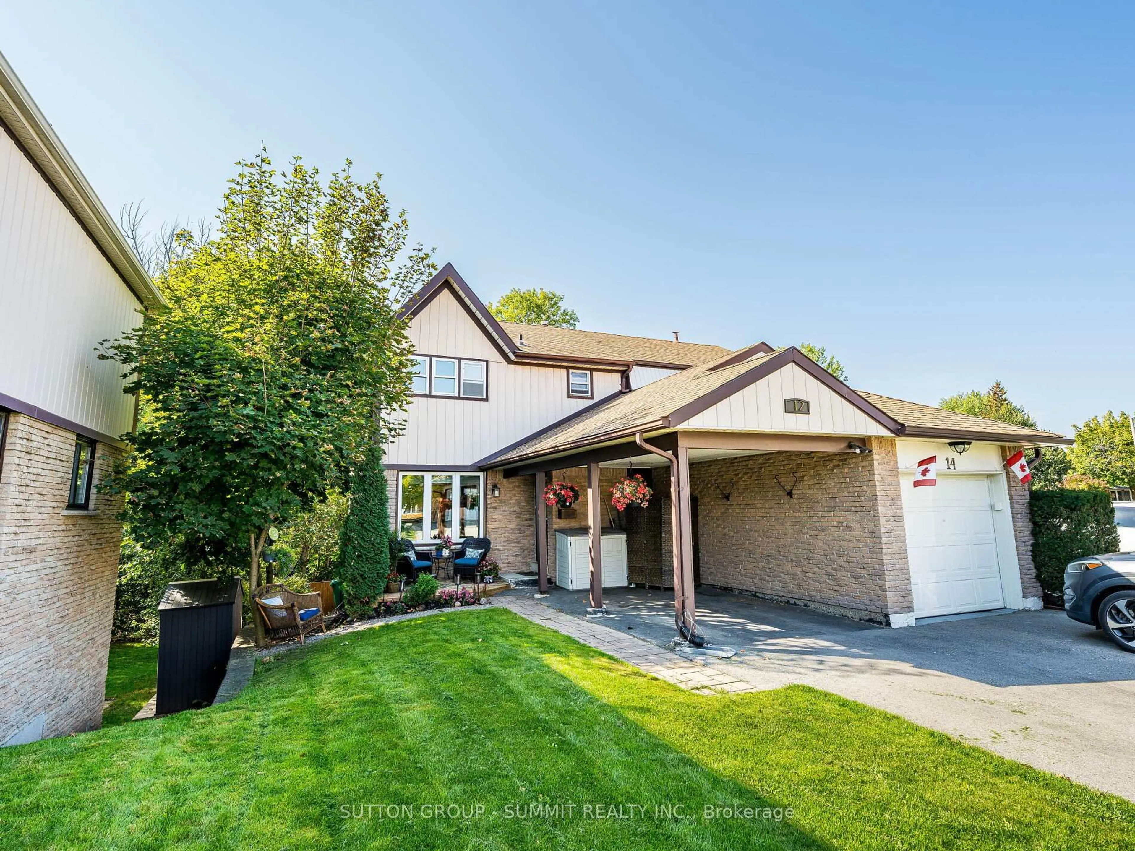 Home with brick exterior material, street for 12 Pontiac Crt, Brampton Ontario L6Z 1C1