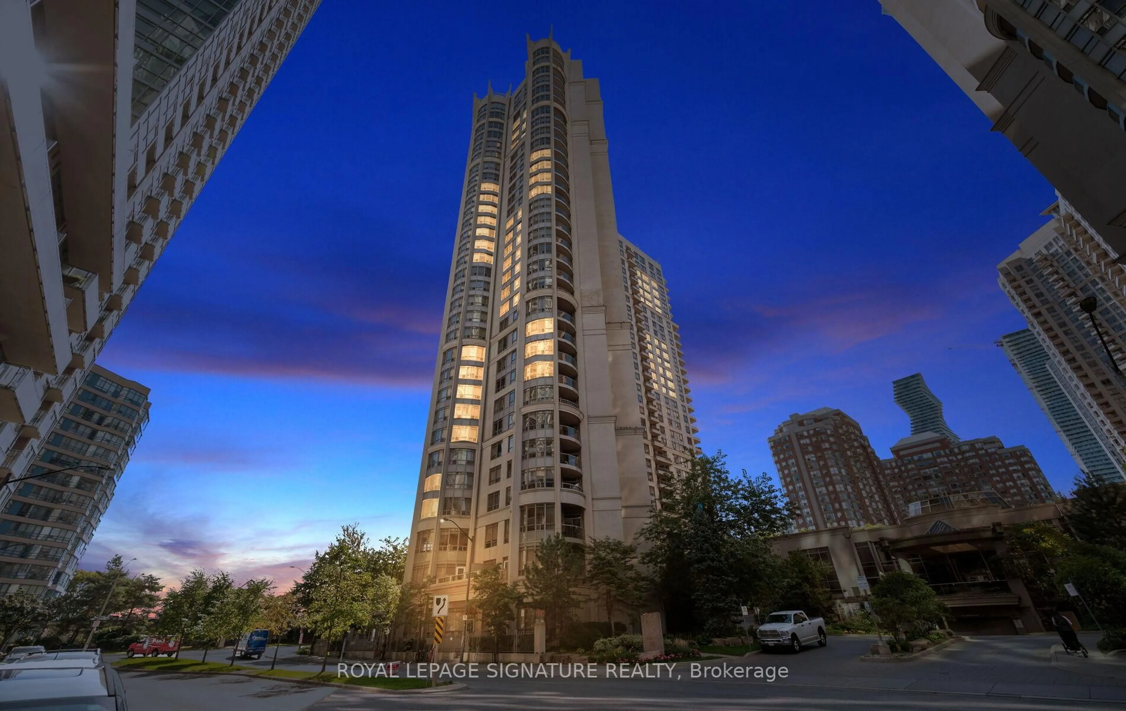 Unknown for 3880 Duke Of York Blvd #1508, Mississauga Ontario L5B 4M7