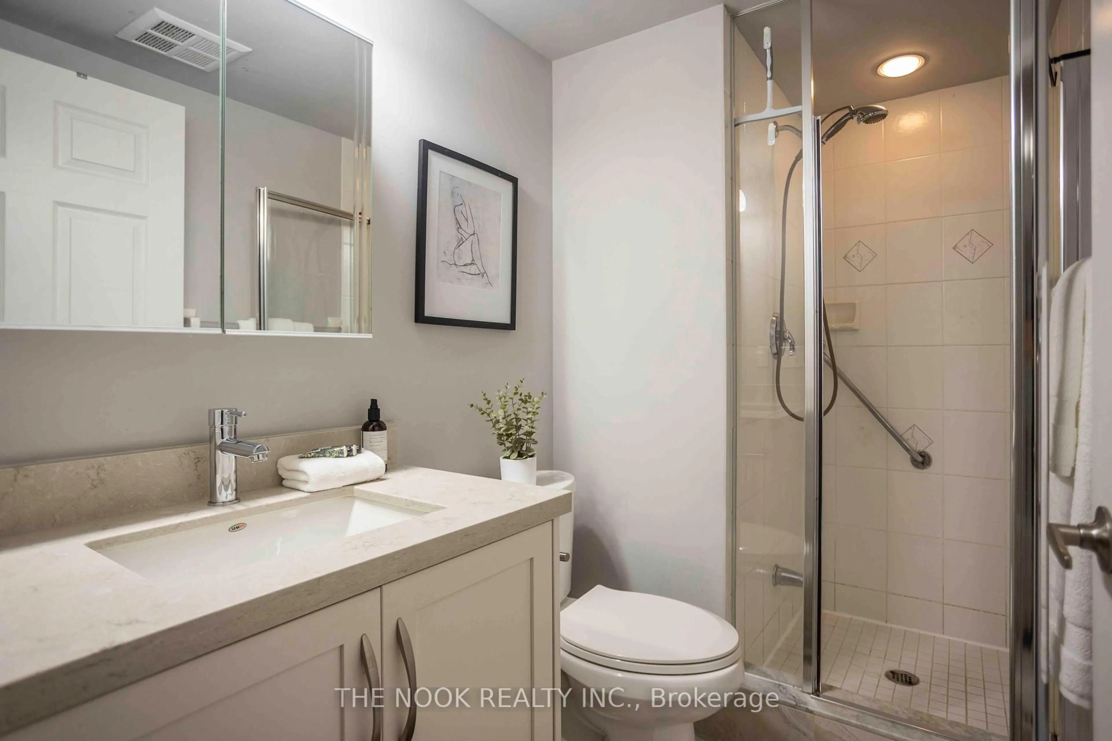 Standard bathroom, ceramic/tile floor for 11 Michael Power Pl #303, Toronto Ontario M9A 5G3