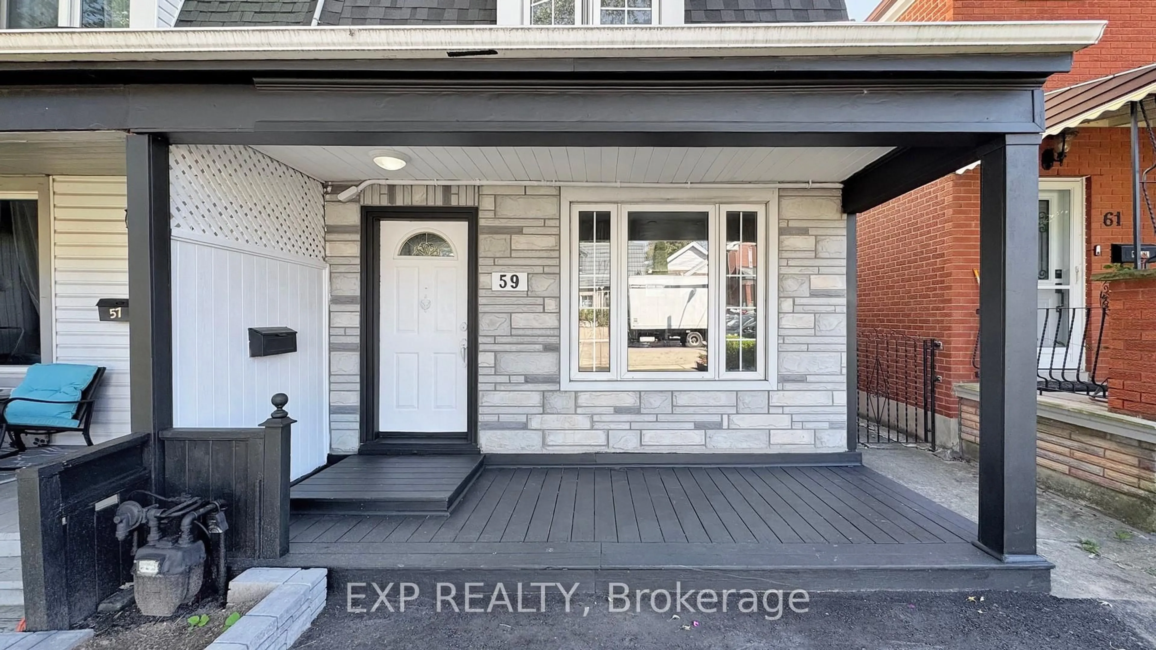Indoor entryway for 59 Vanevery St, Toronto Ontario M8V 1Y5