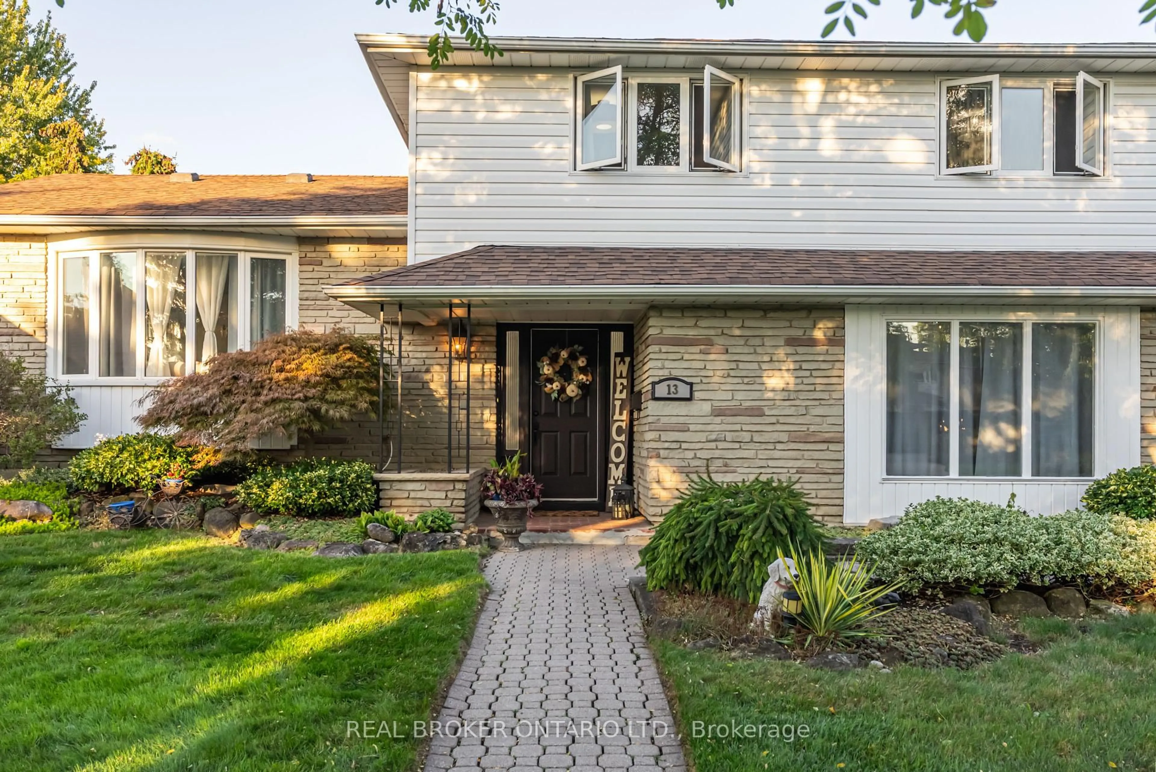 Home with brick exterior material, street for 13 Pine Tree Cres, Brampton Ontario L6W 1C7