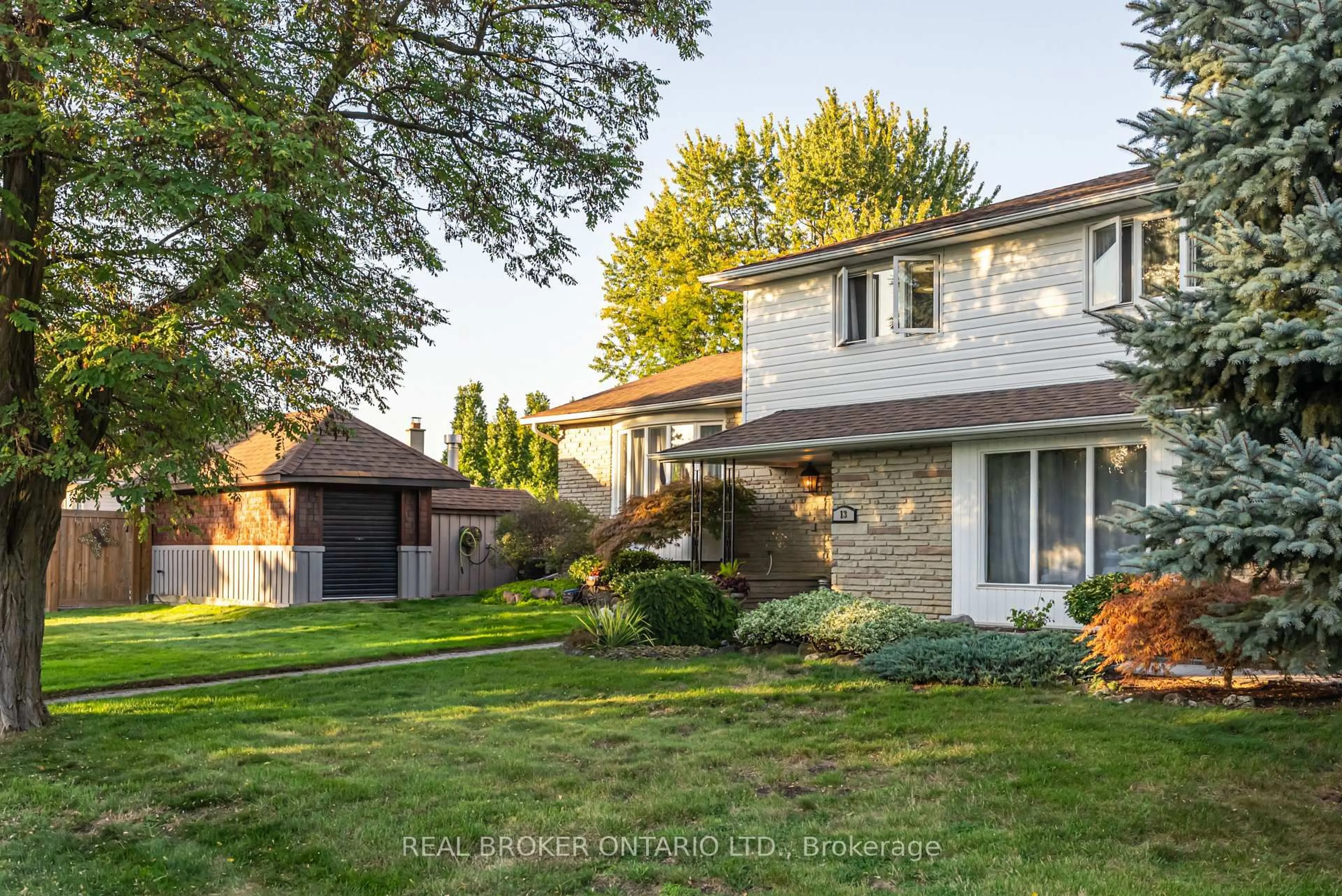 Home with brick exterior material, street for 13 Pine Tree Cres, Brampton Ontario L6W 1C7