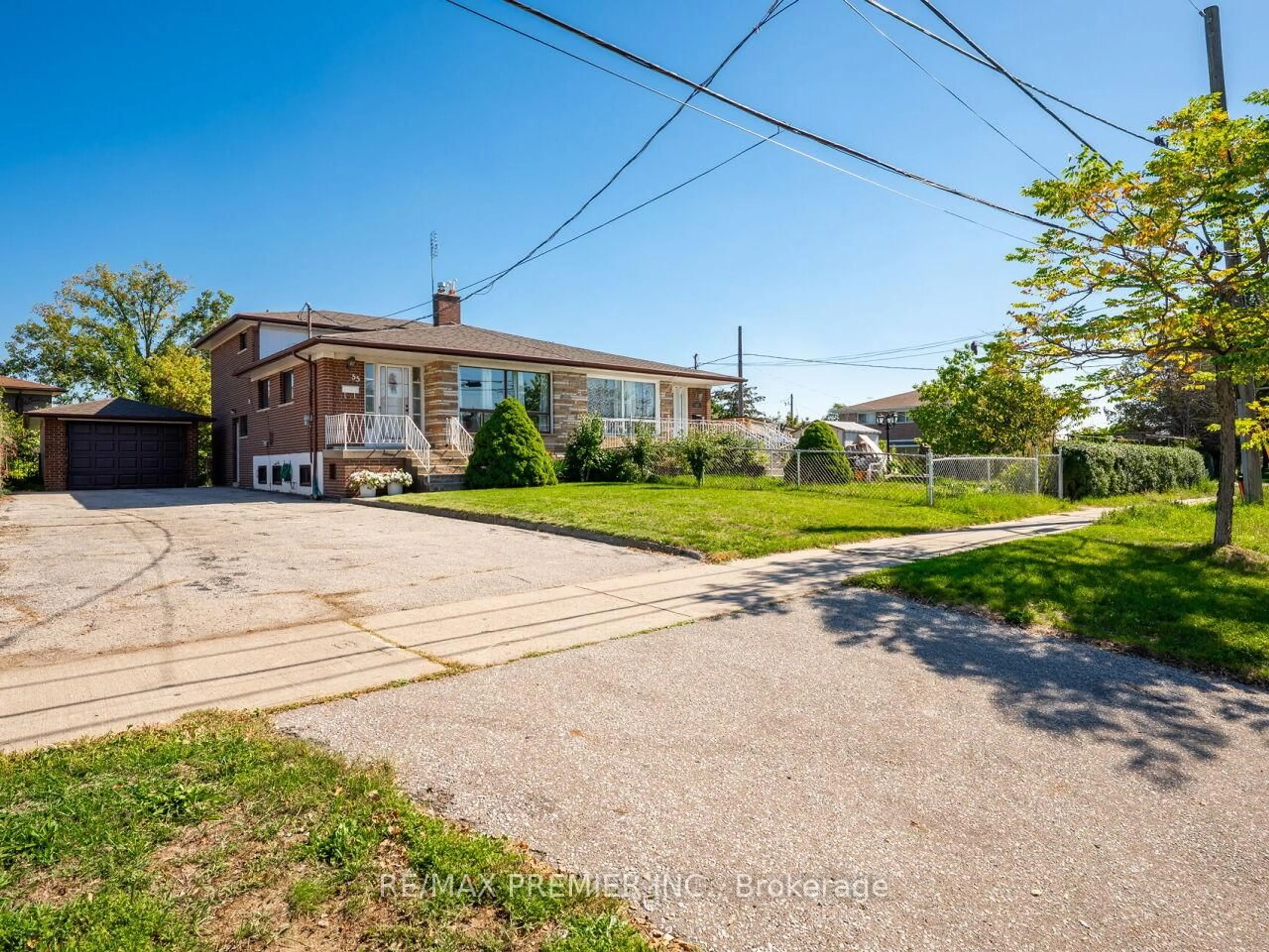 Unknown for 55 Plunkett Rd, Toronto Ontario M9L 2J4