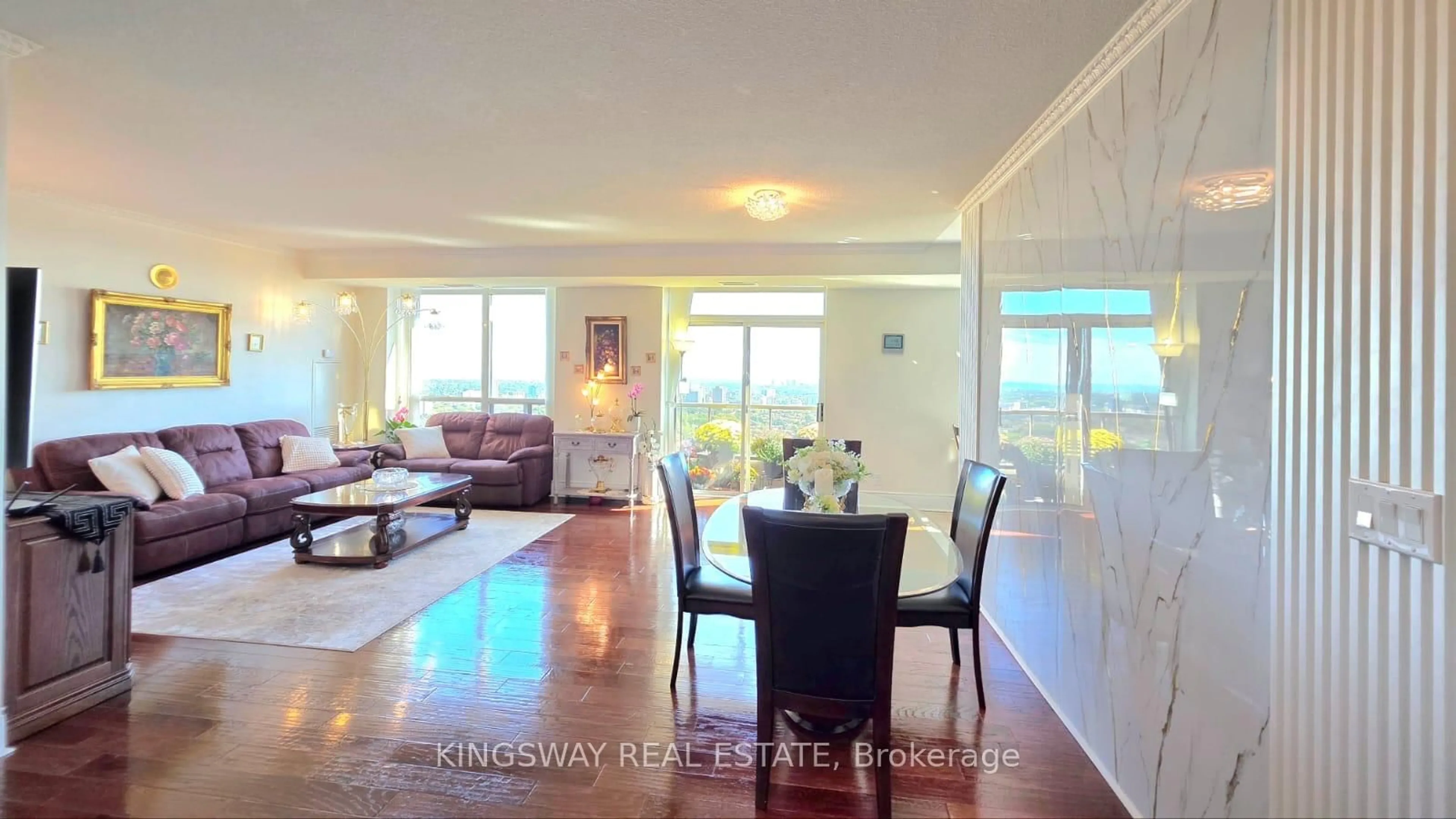 Dining room, unknown for 3880 Duke Of York Blvd #3009, Mississauga Ontario L5B 4M7
