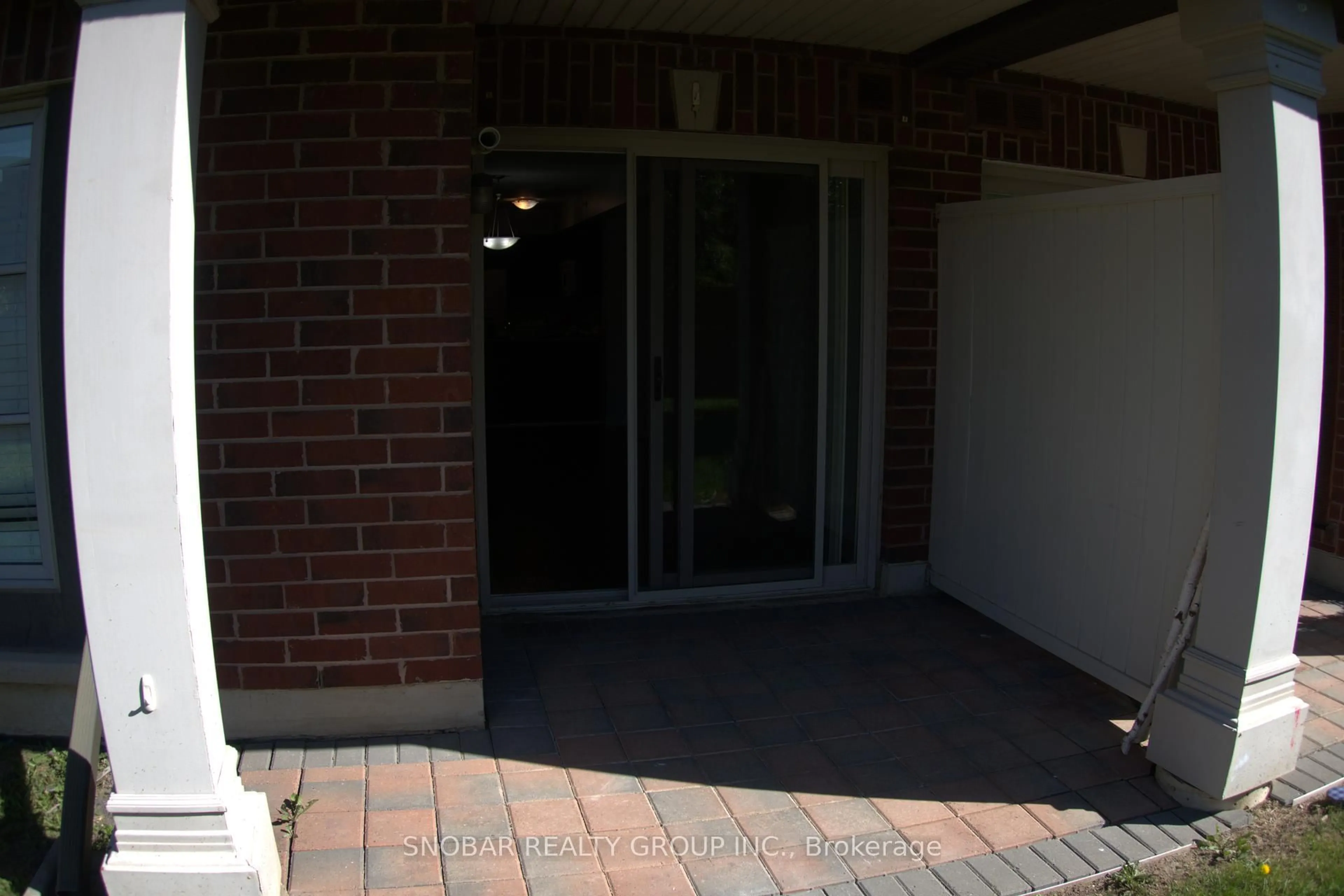 Patio, street for 3070 Rotary Way #113, Burlington Ontario L7M 0H1