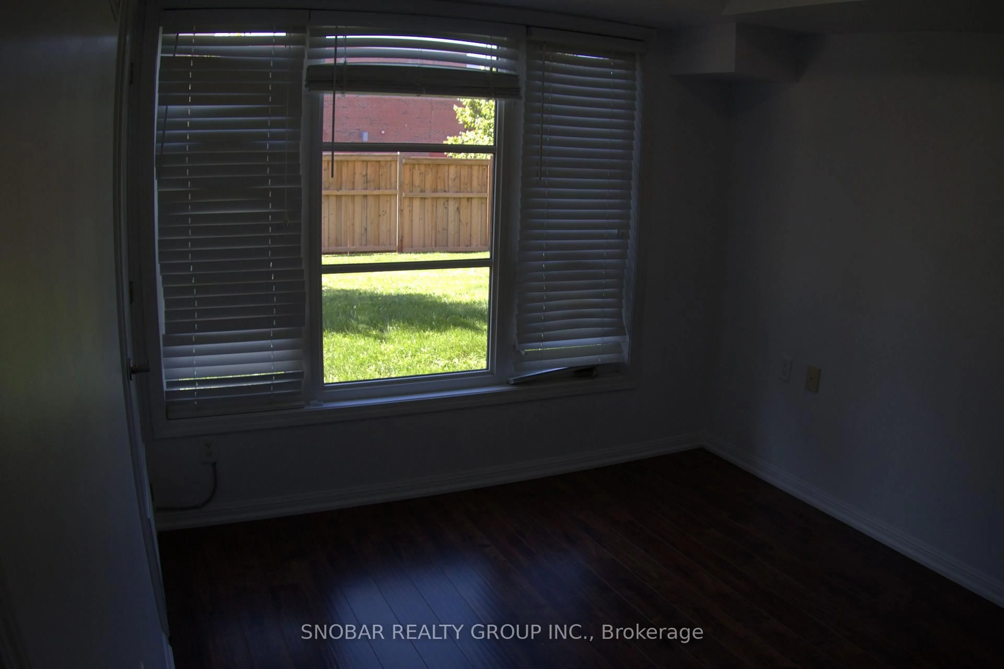 A pic of a room for 3070 Rotary Way #113, Burlington Ontario L7M 0H1