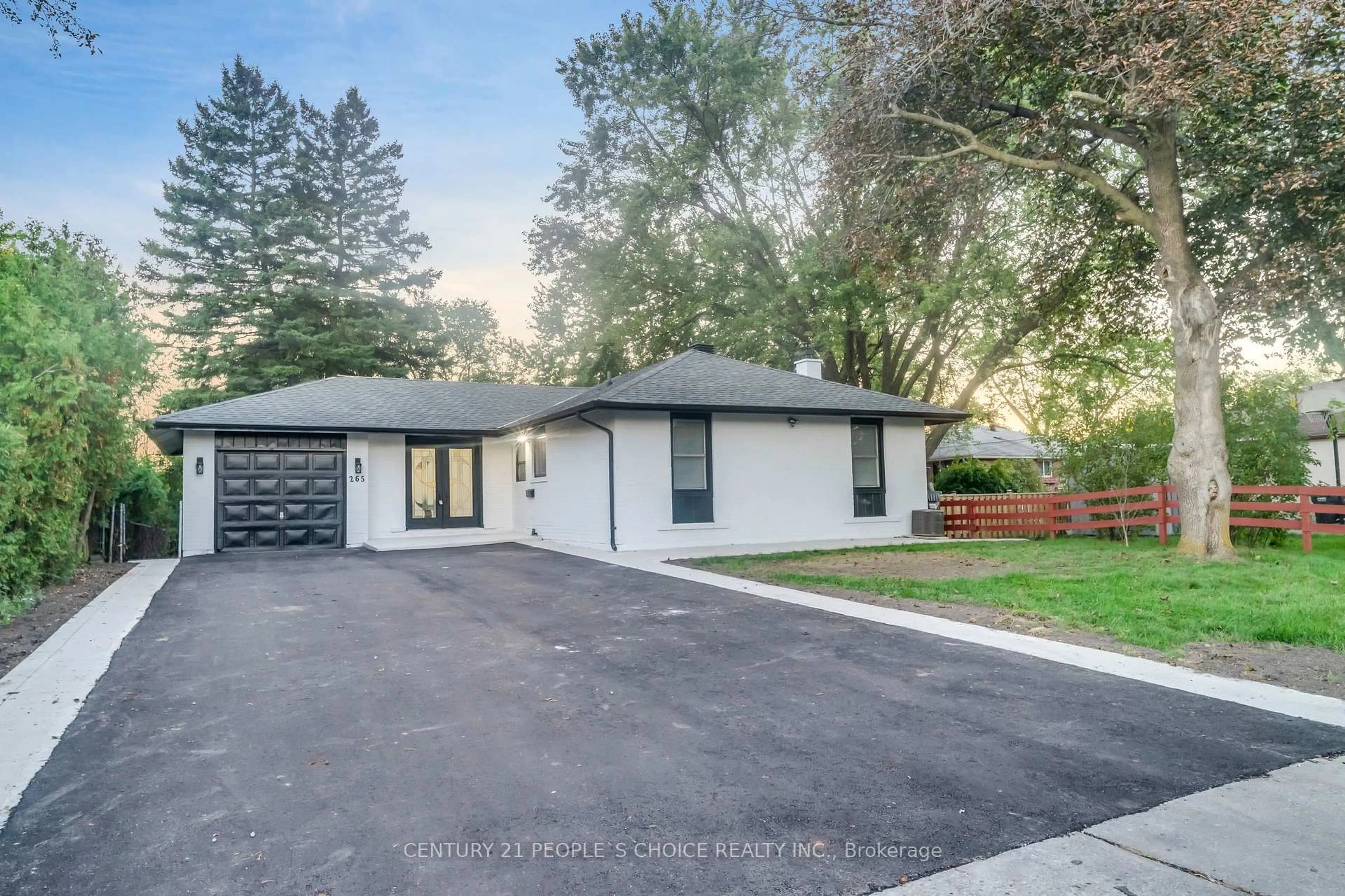 Unknown for 265 Avondale Blvd, Brampton Ontario L6T 1J3