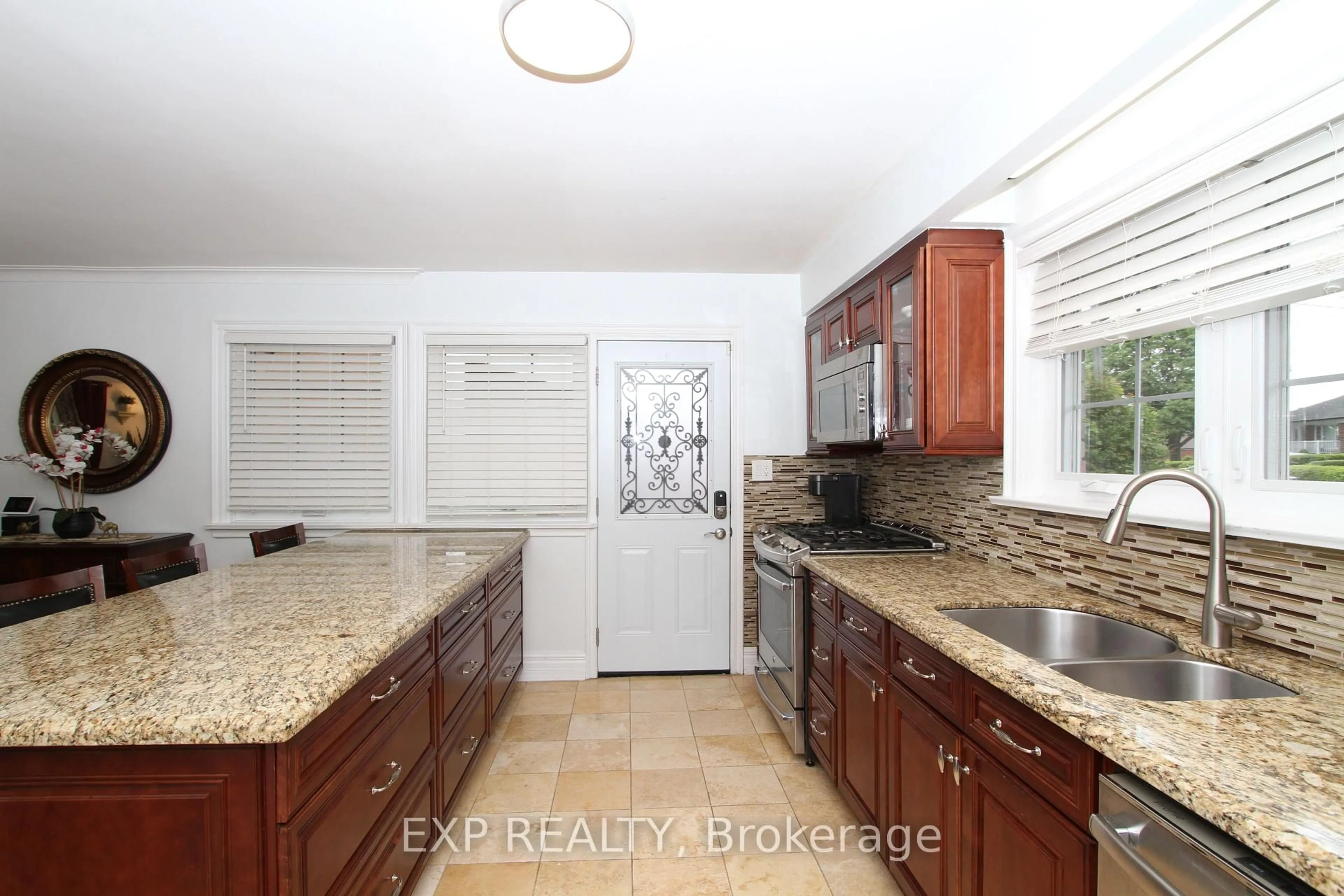 Unknown for 77 Letchworth Cres, Toronto Ontario M3M 1Z1