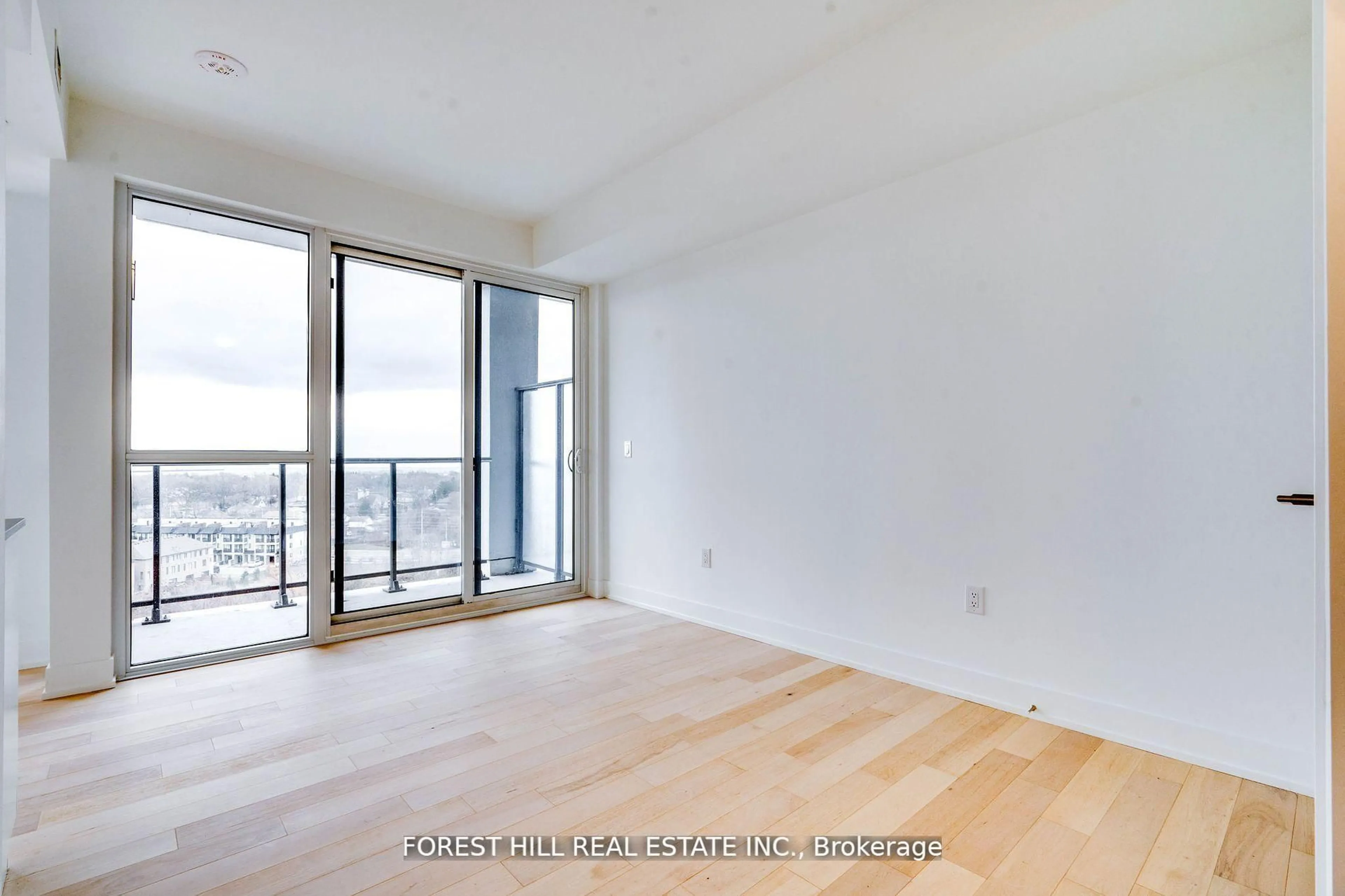 A pic of a room for 1063 Douglas Mccurdy Comm Circ #1002, Mississauga Ontario L5G 0C5