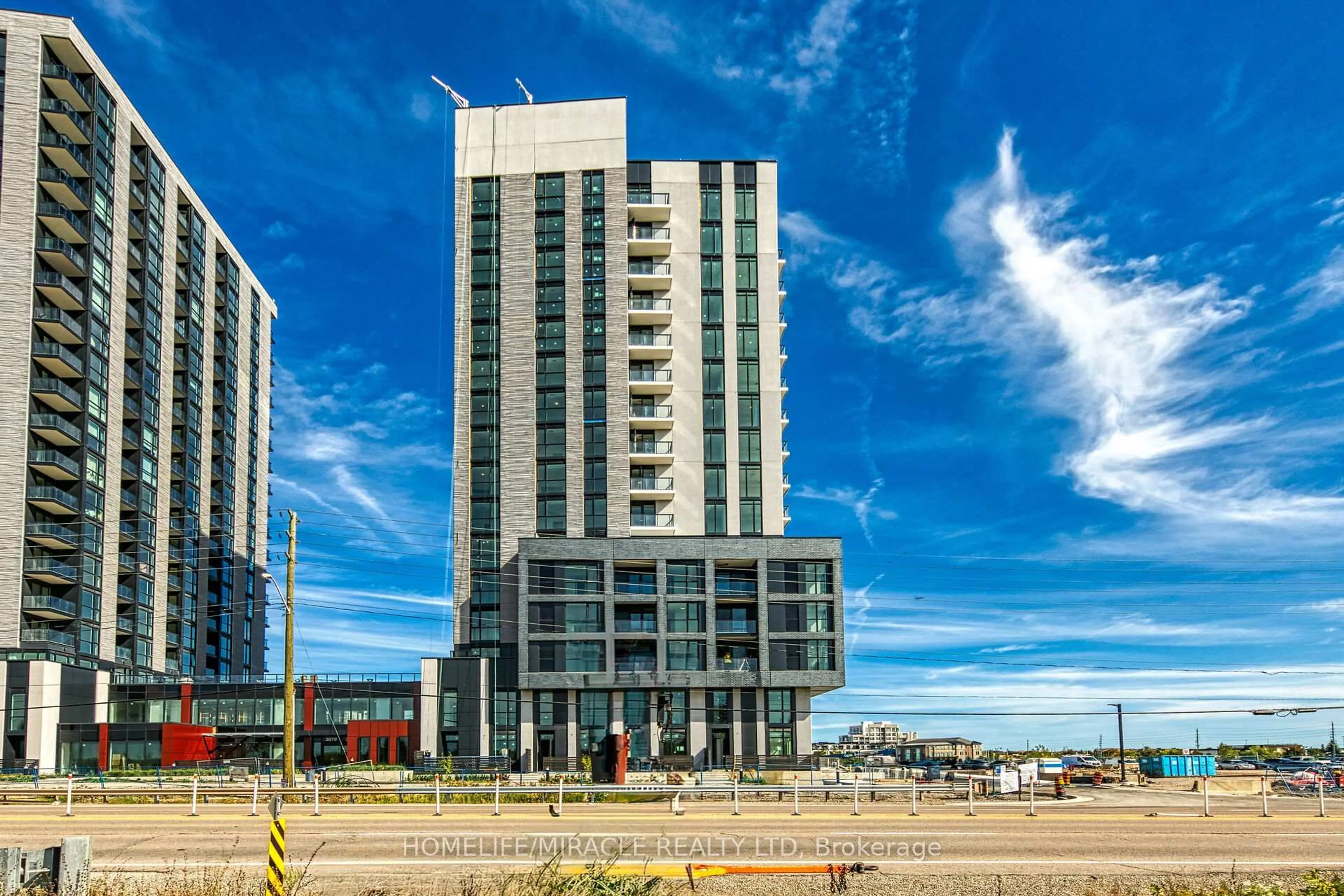 Unknown for 3079 Trafalgar Rd #1705, Oakville Ontario L6H 8C5