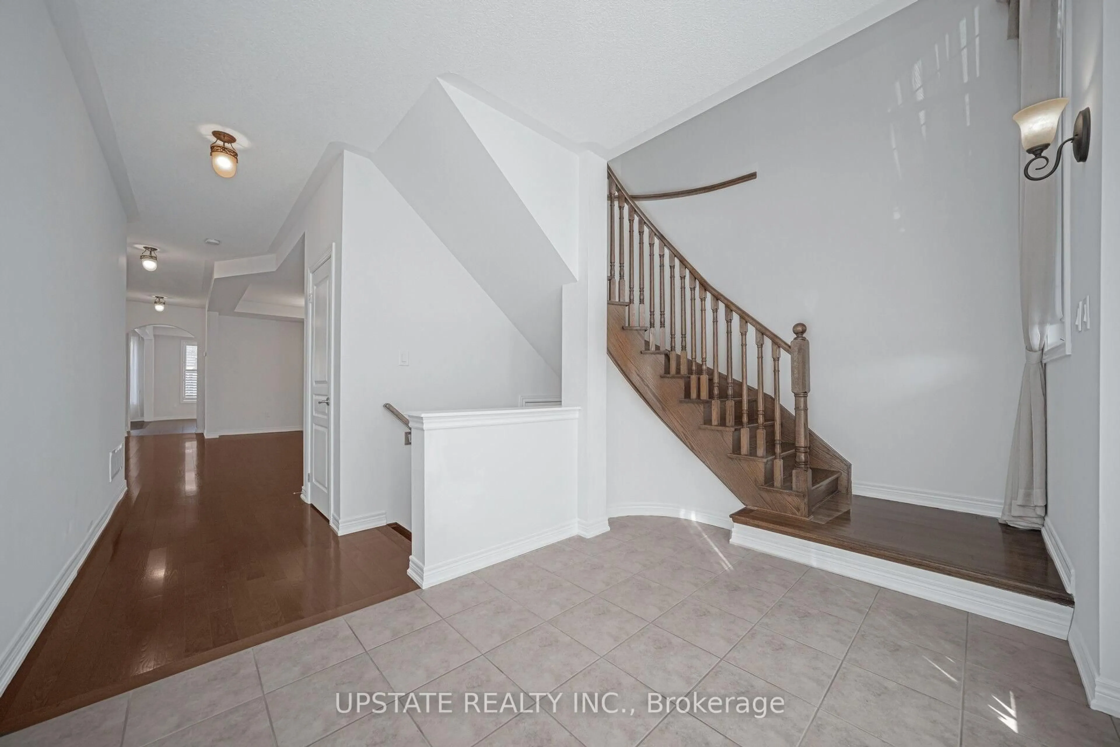 Unknown for 66 GEORGE ROBINSON Dr, Brampton Ontario L6Y 1P2