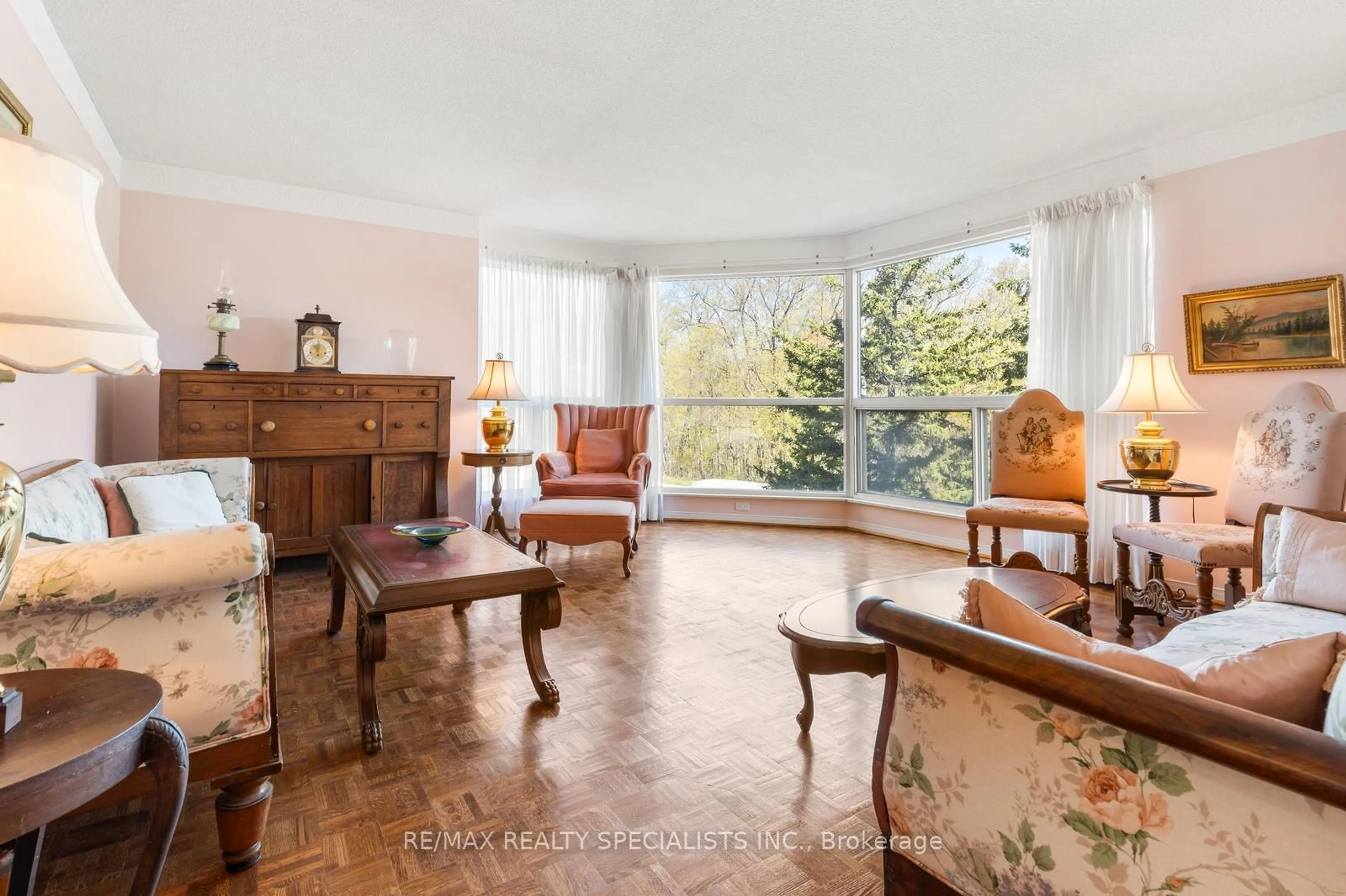 Living room with furniture, unknown for 1800 The Collegeway #204, Mississauga Ontario L5L 5S4
