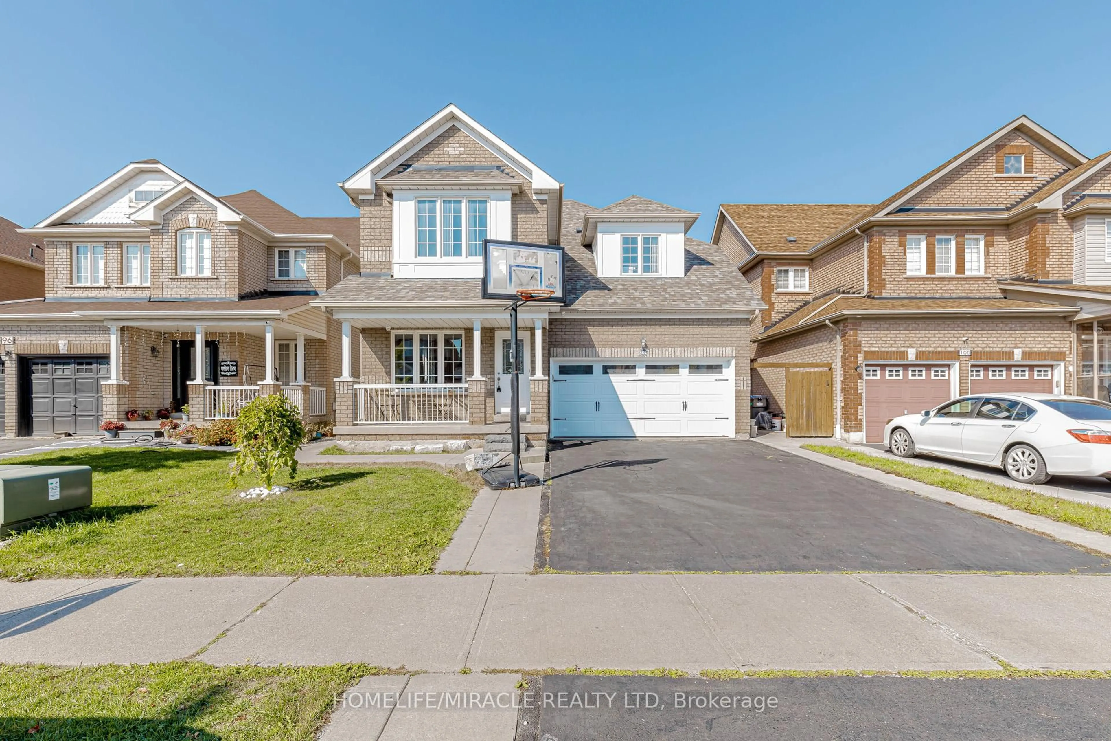 Home with vinyl exterior material, street for 98 Masters Green Cres, Brampton Ontario L7A 3K5