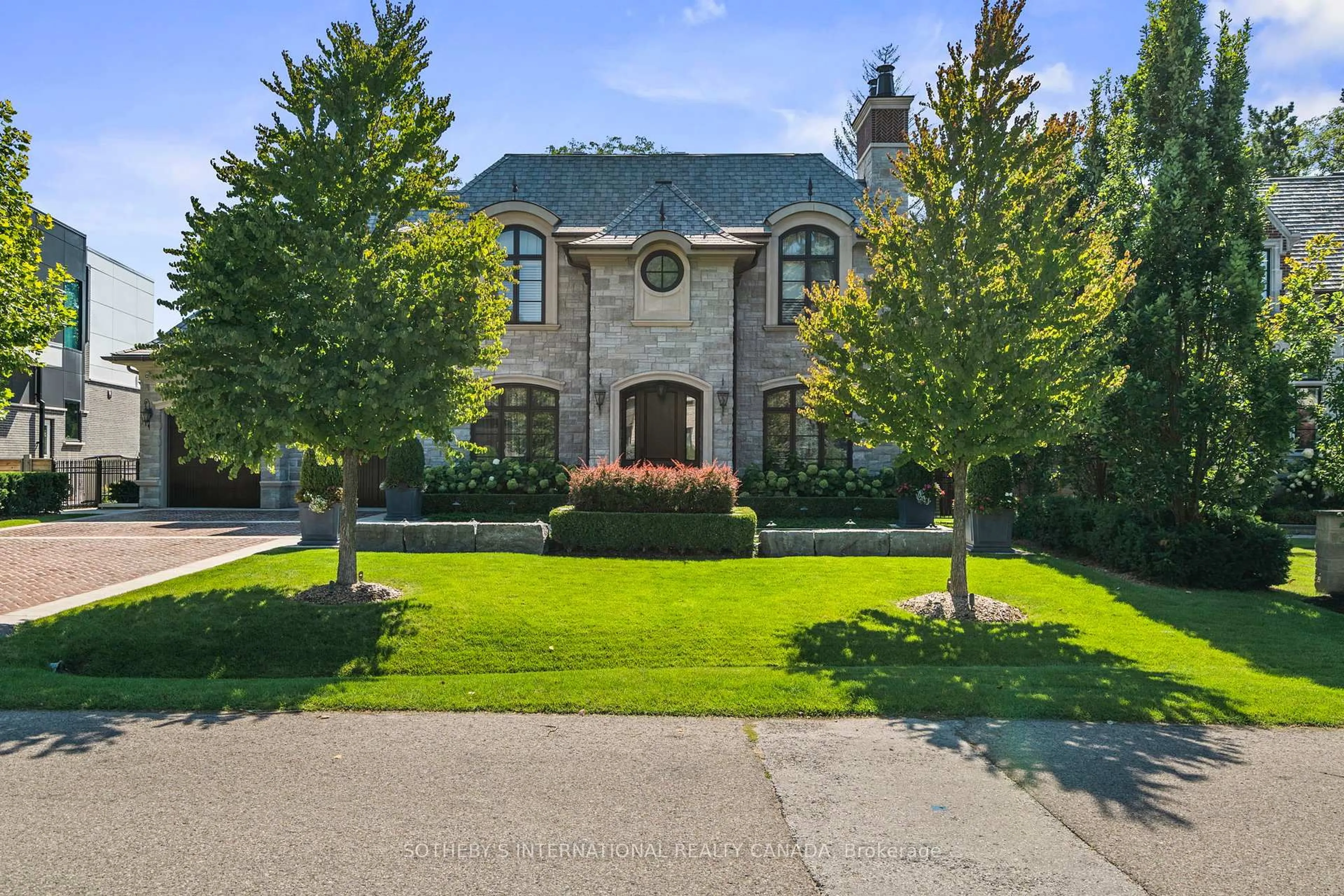 Unknown for 29 Twyford Rd, Toronto Ontario M9A 1W3