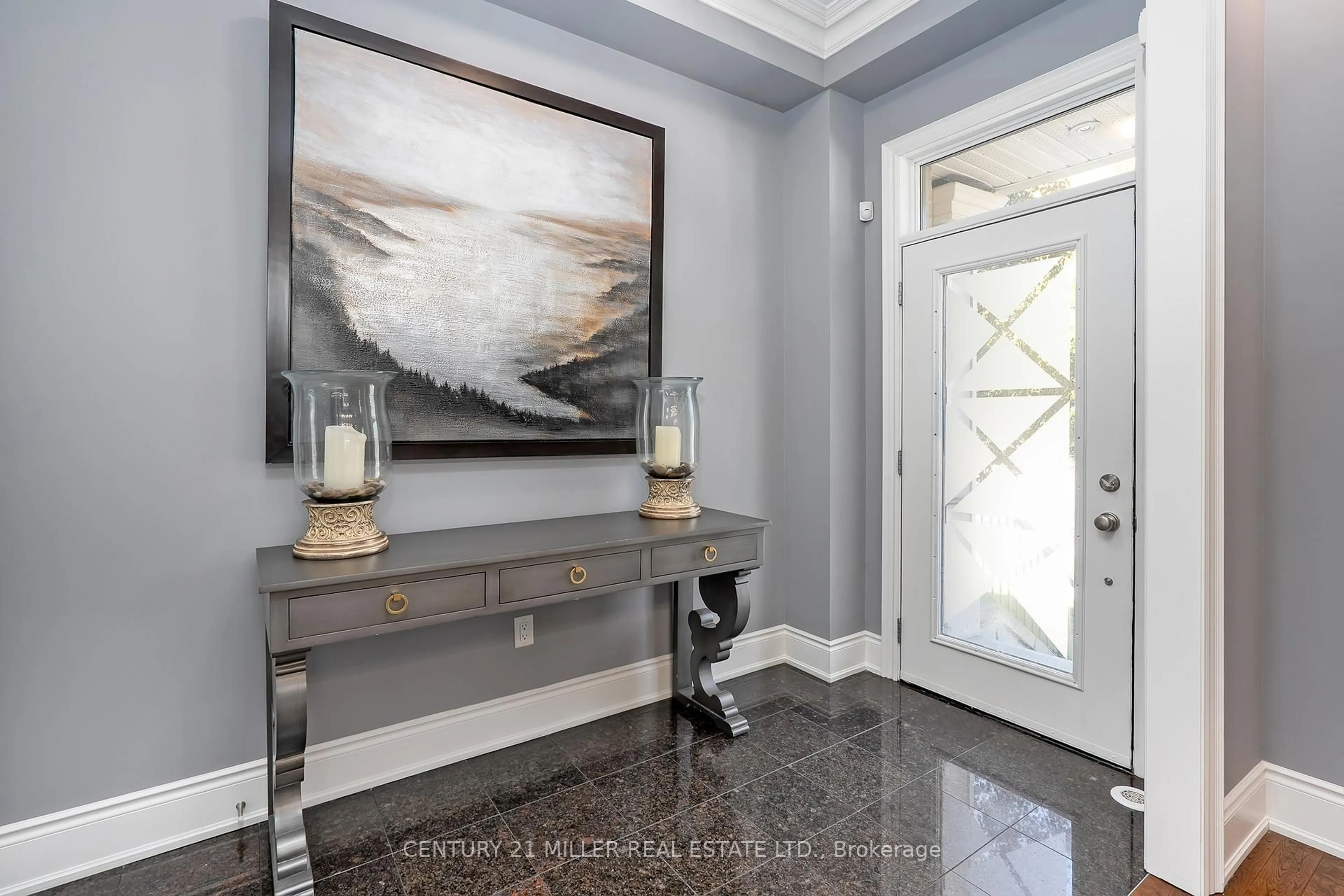 Indoor entryway for 216 Rebecca St, Oakville Ontario L6K 1J9