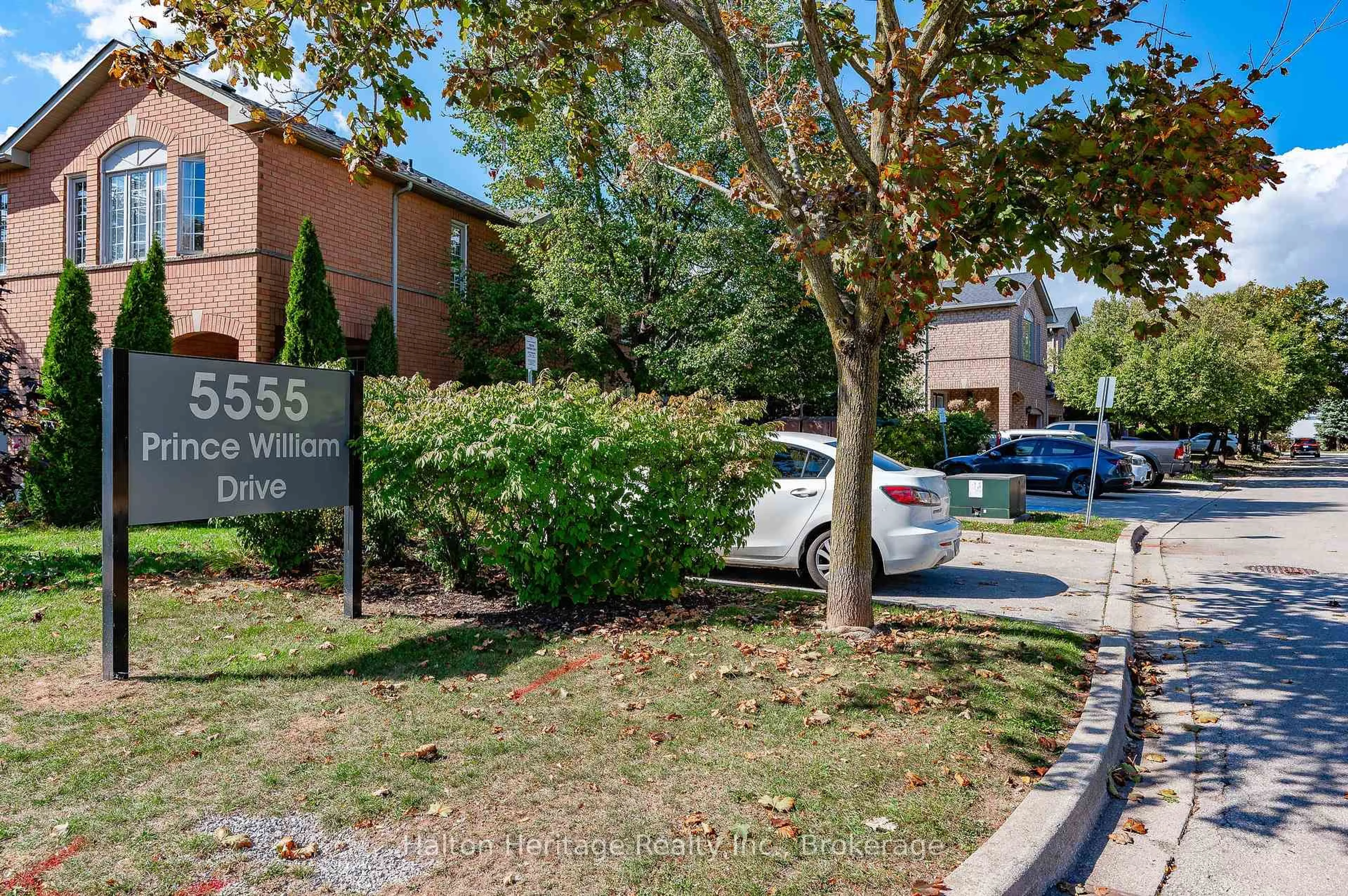 Unknown for 5555 PRINCE WILLIAM Dr #8, Burlington Ontario L7L 6P2