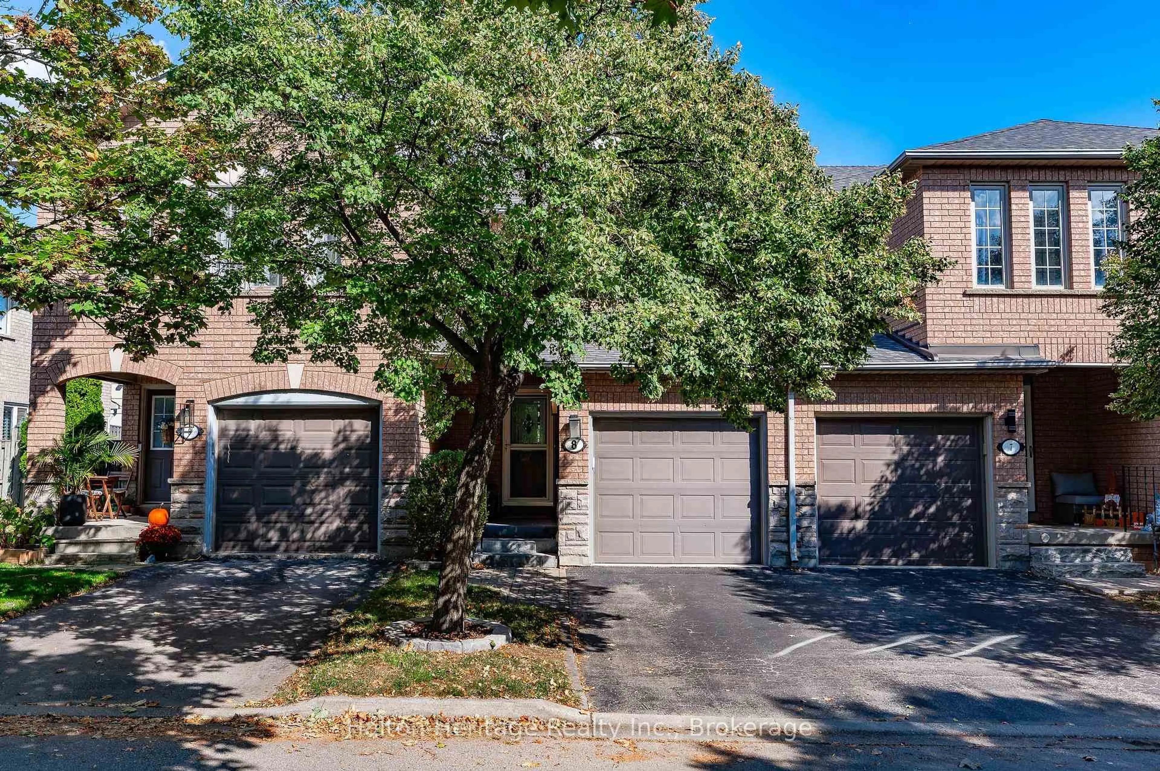 Unknown for 5555 PRINCE WILLIAM Dr #8, Burlington Ontario L7L 6P2