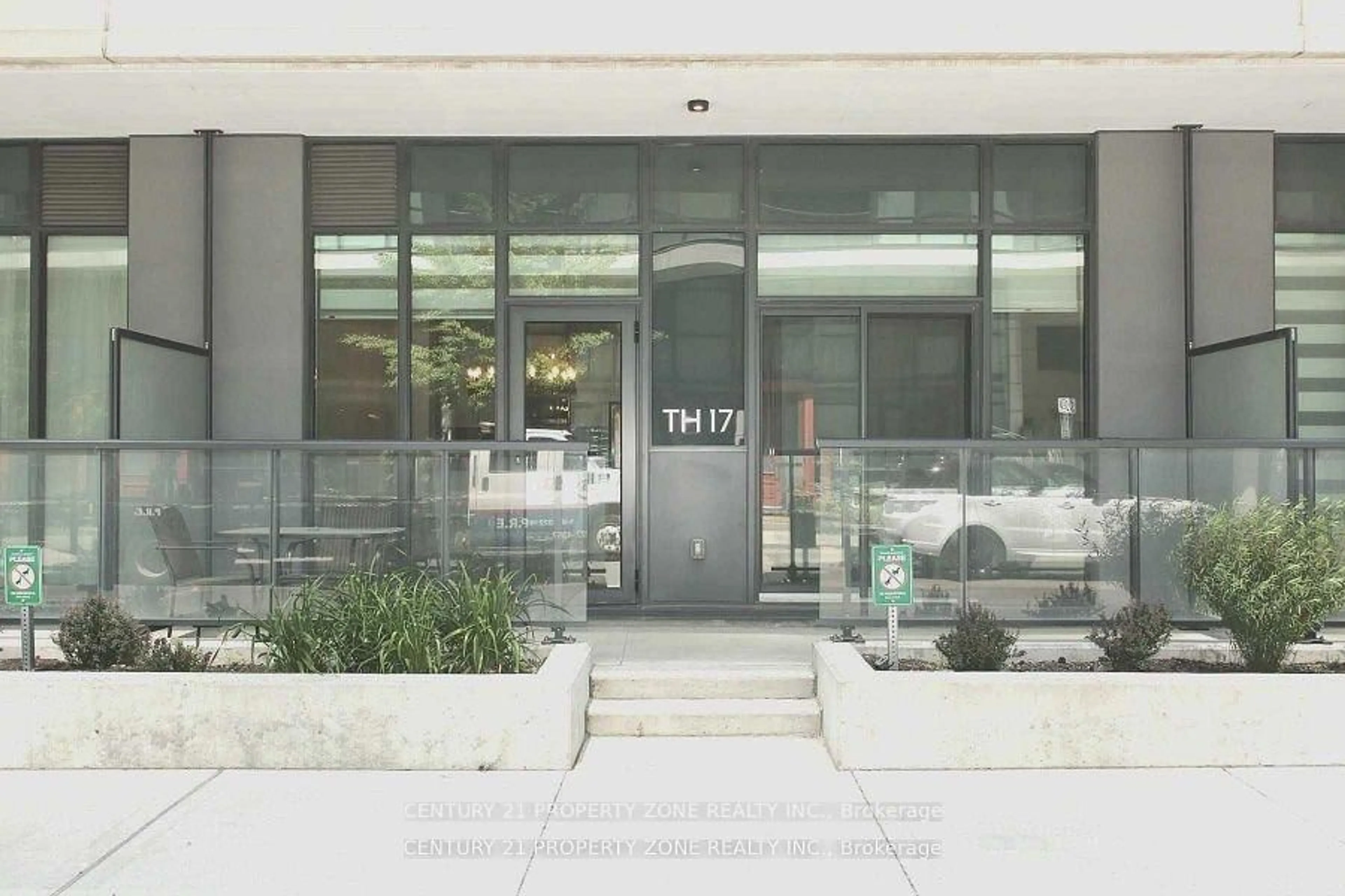 Unknown for 4055 Parkside Village Dr #TH-17, Mississauga Ontario L5B 0K8