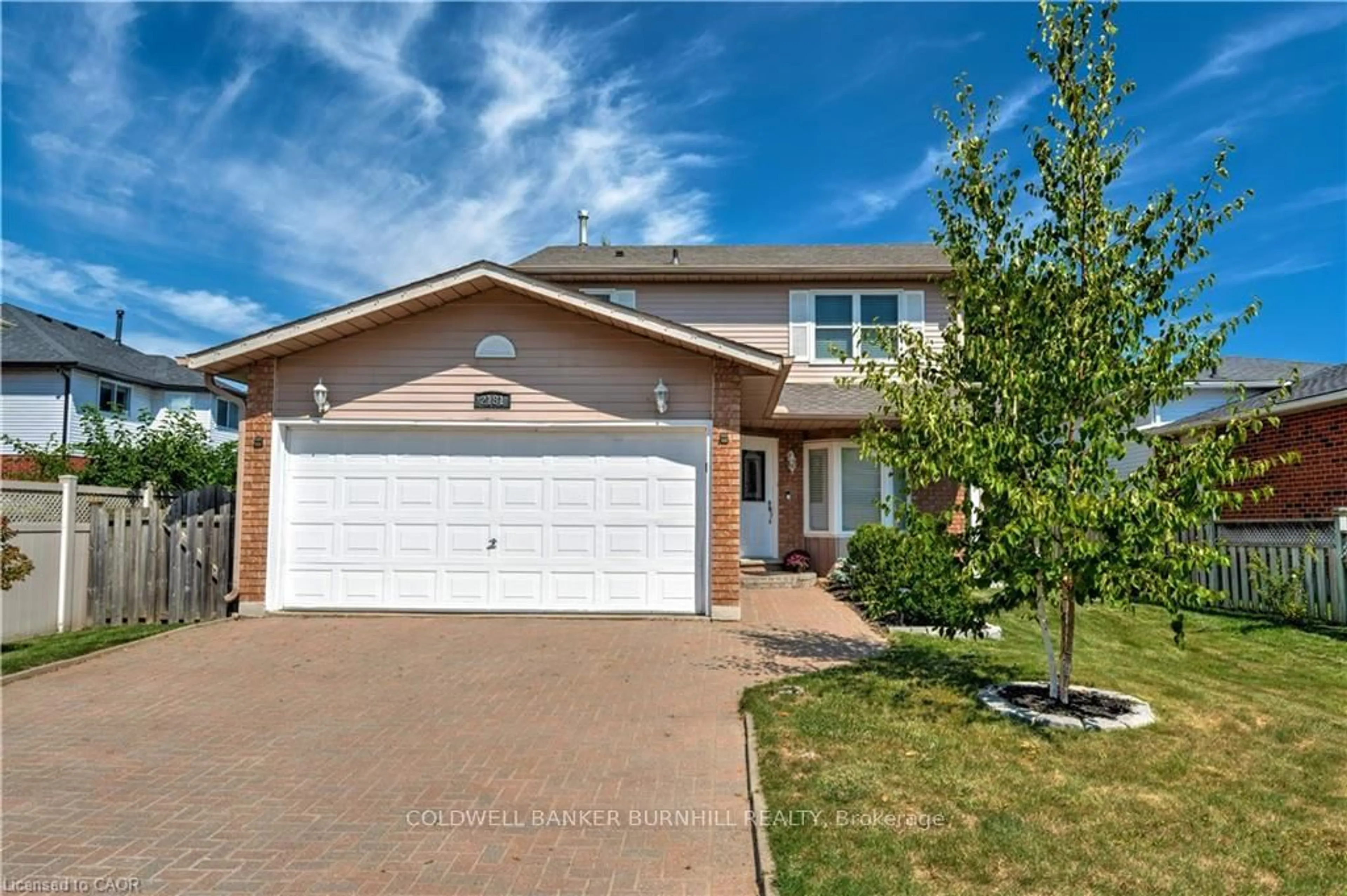 Home with vinyl exterior material, street for 2181 Cleaver Ave, Burlington Ontario L7M 3W5