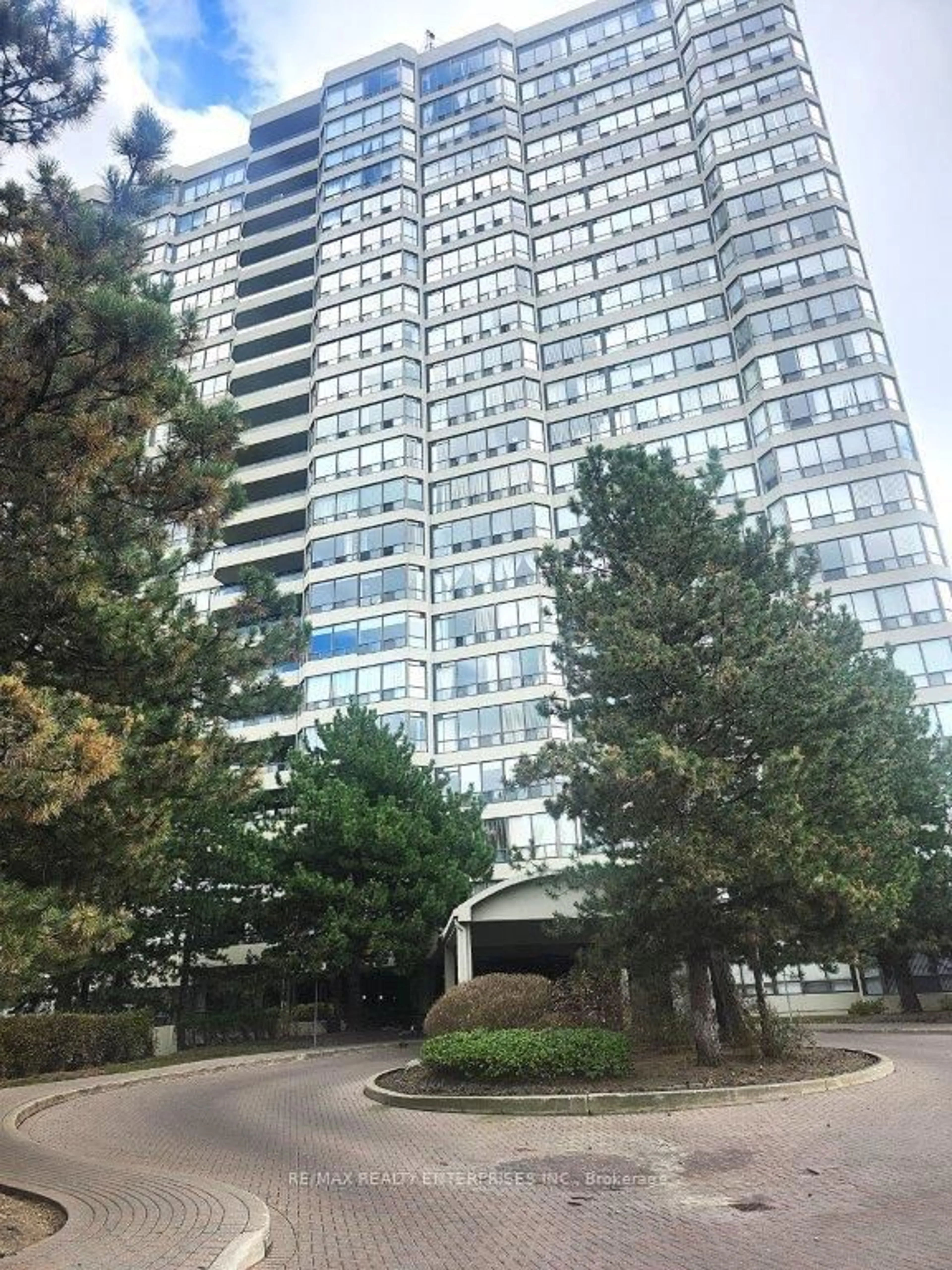 Unknown for 24 Hanover Rd #309, Brampton Ontario L6S 5K8