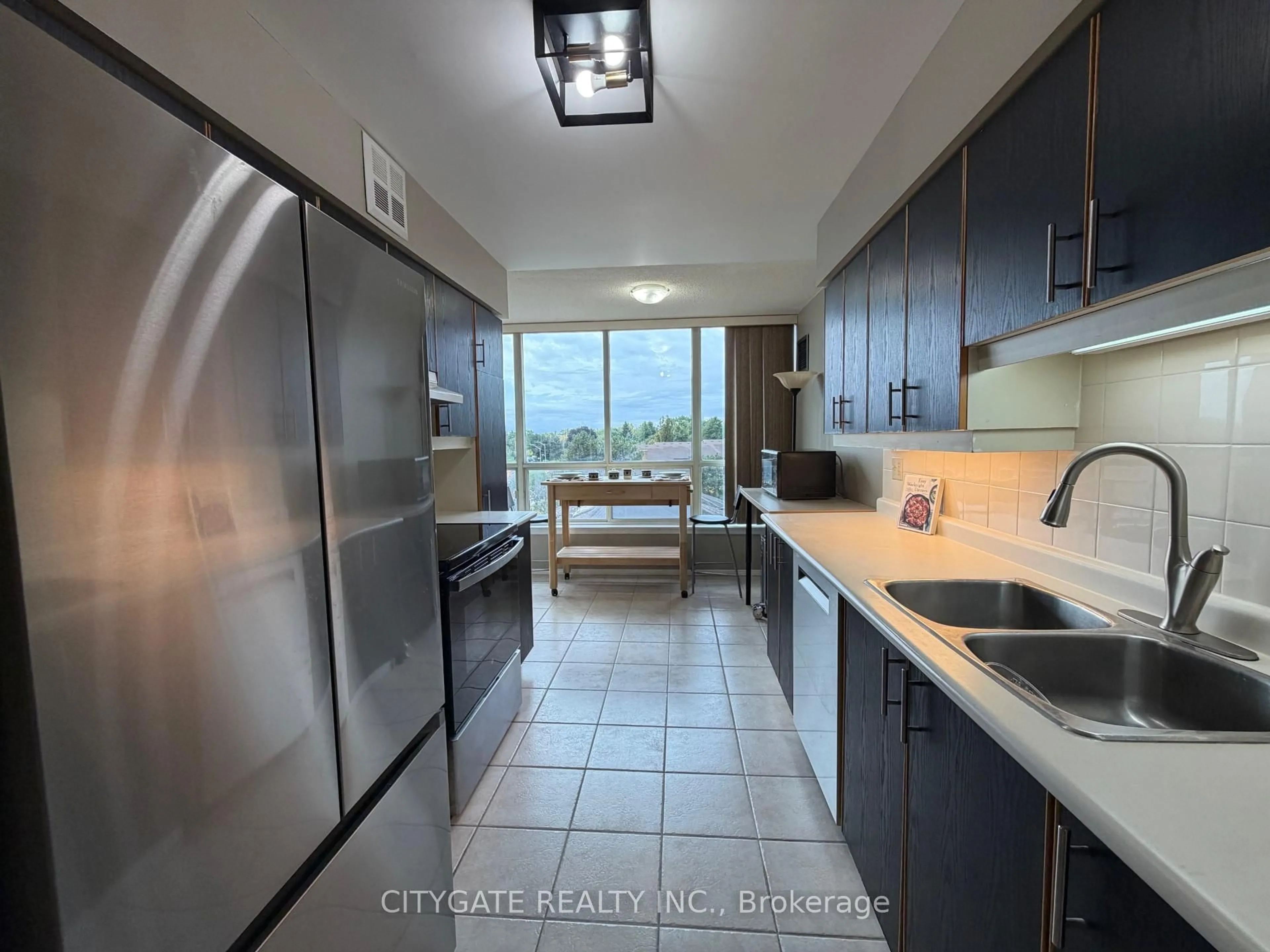 Unknown for 55 Elm Dr #612, Mississauga Ontario L5B 3Z3