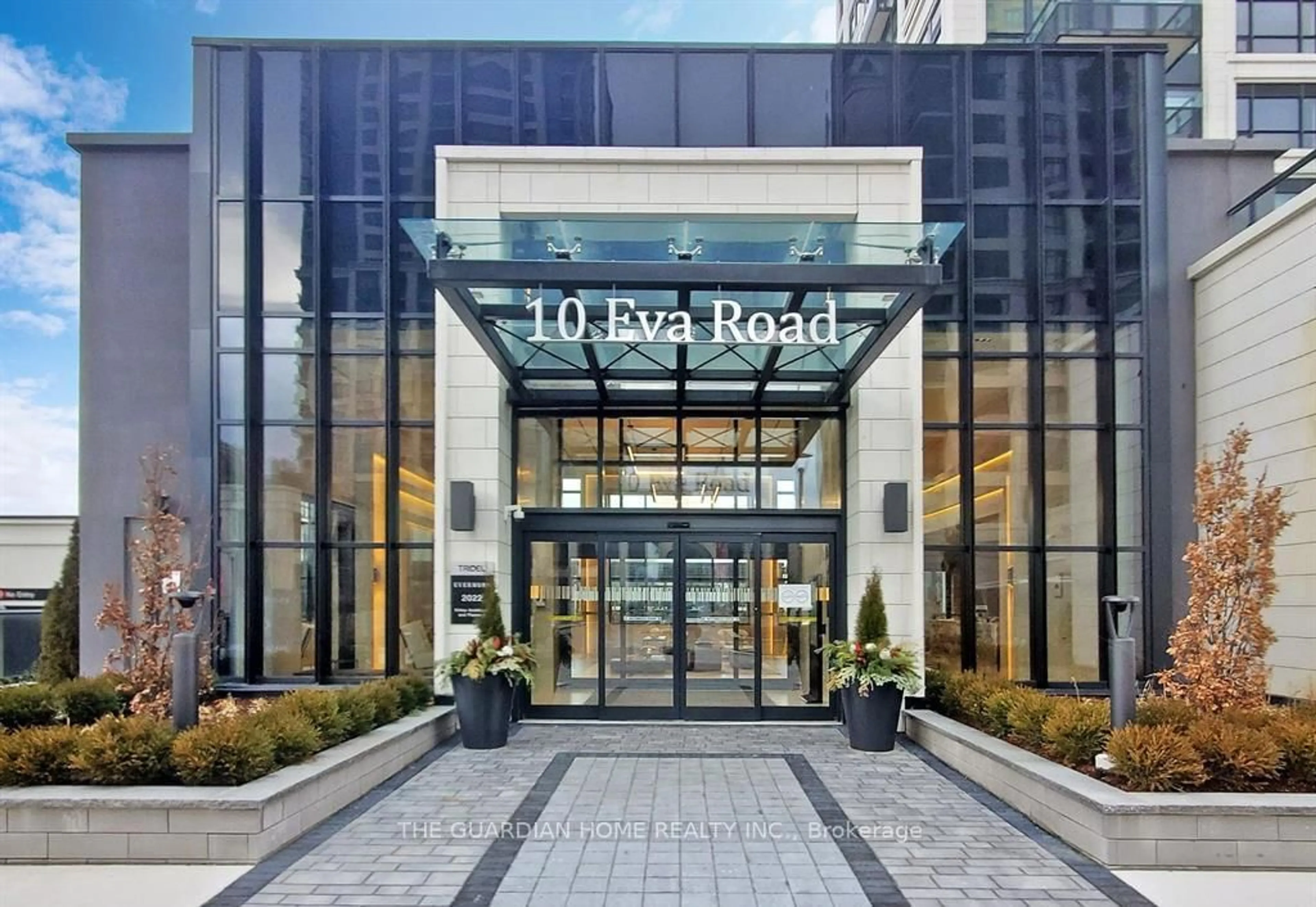 Indoor foyer for 10 eva Rd #1705, Toronto Ontario M9C 0B3