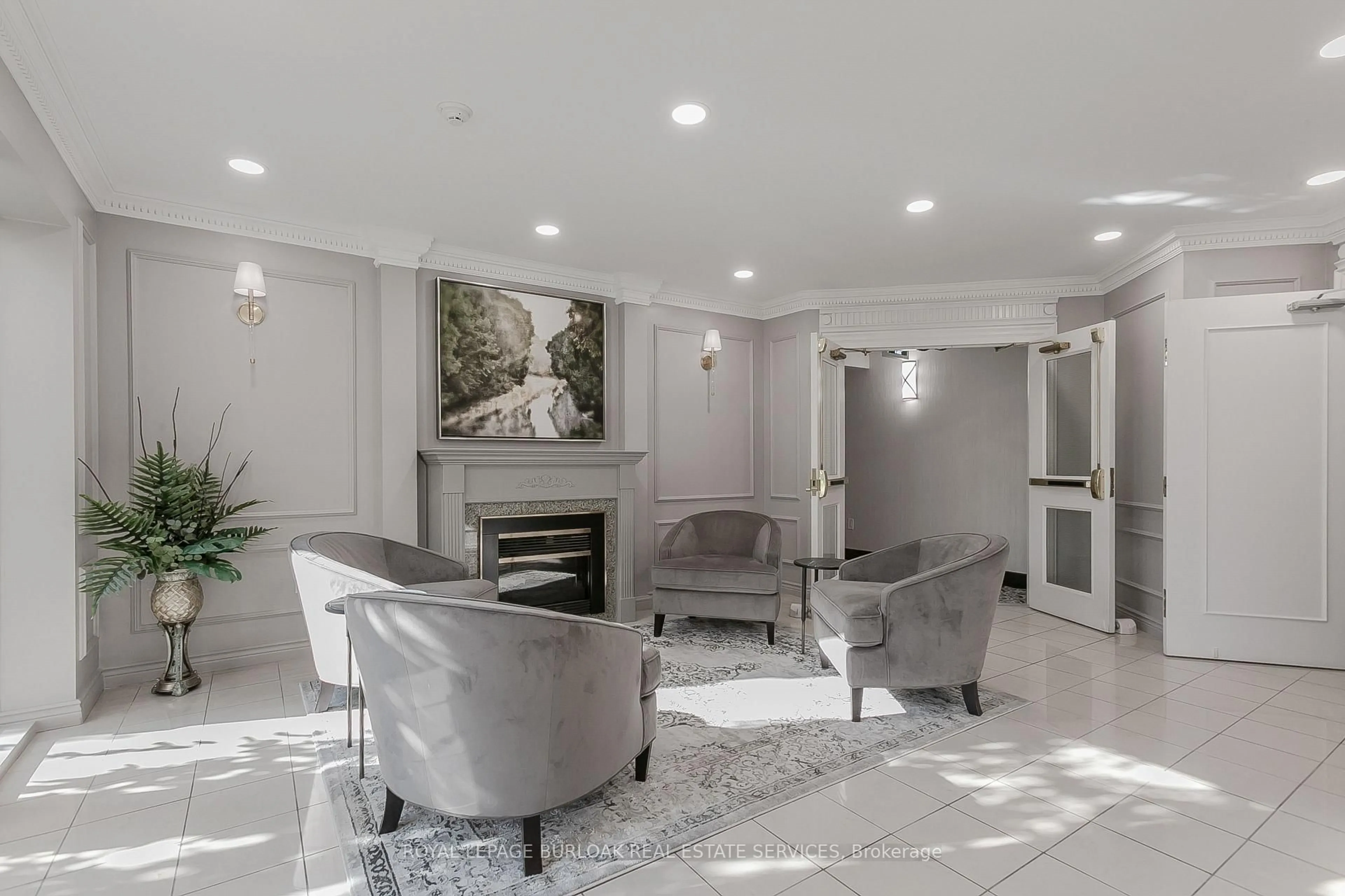 Lobby for 2075 Amherst Heights Dr #401, Burlington Ontario L7P 5B8