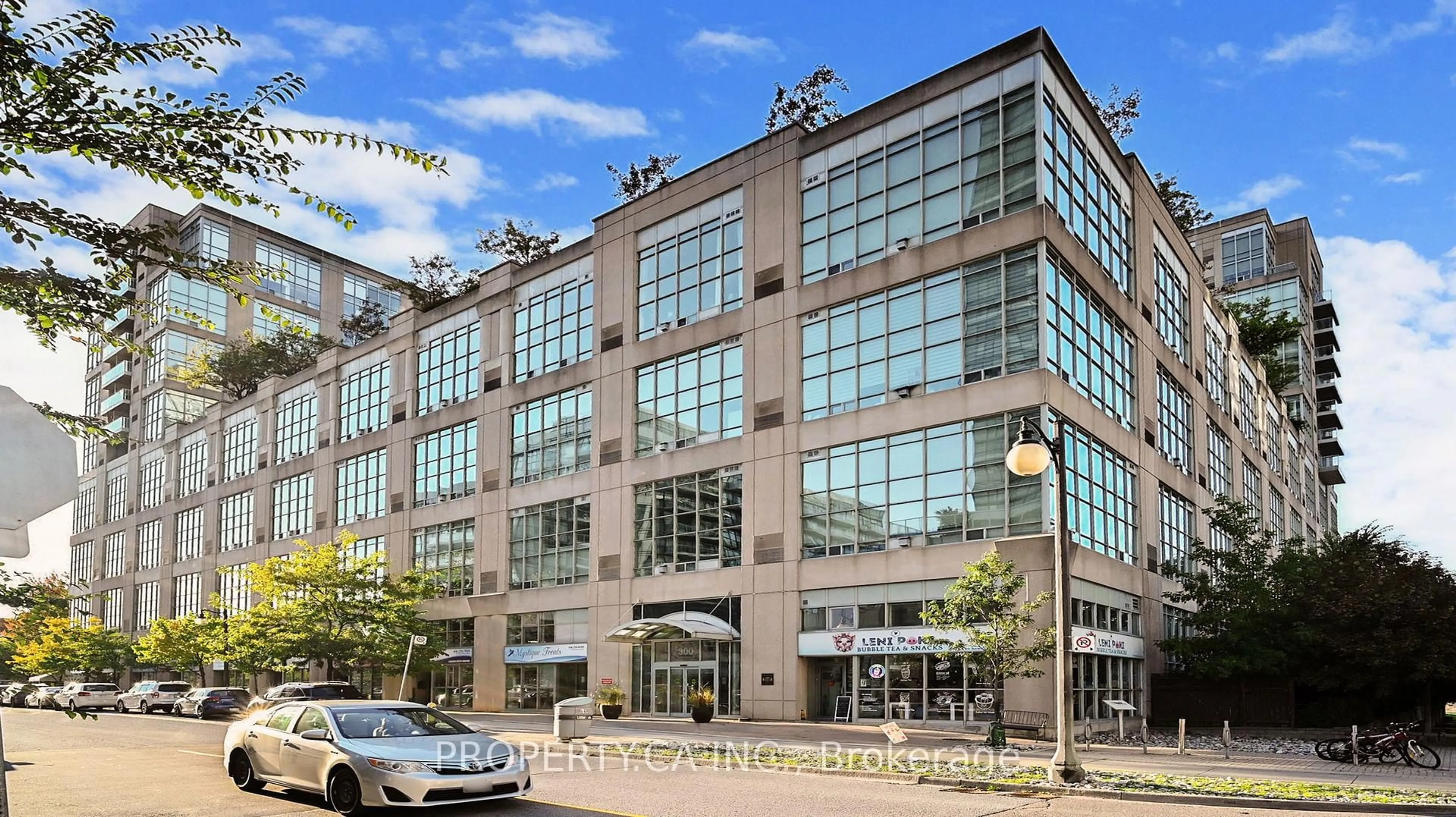 Indoor foyer for 300 Manitoba St #316, Toronto Ontario M8Y 4G9