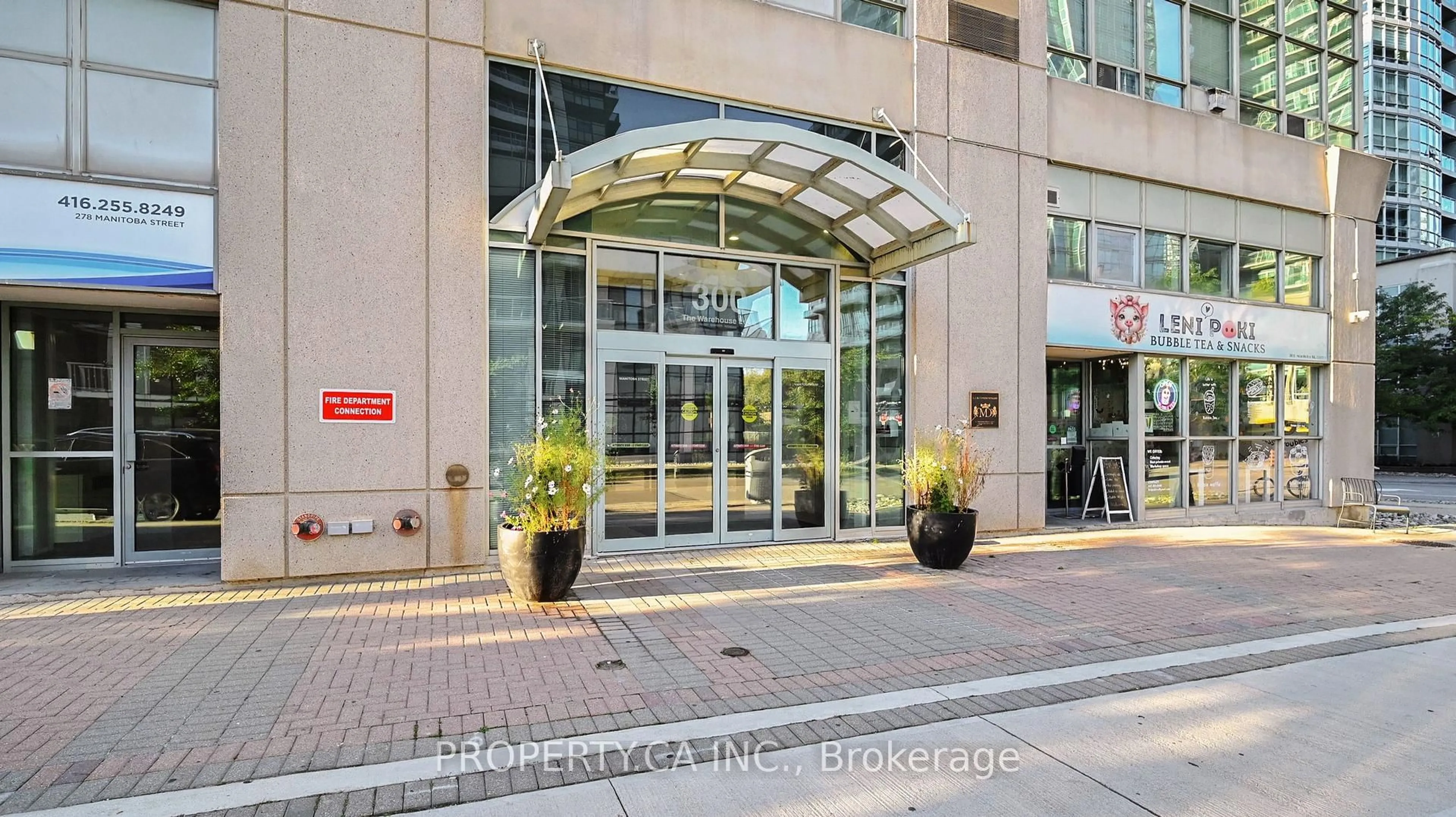 Indoor foyer for 300 Manitoba St #316, Toronto Ontario M8Y 4G9