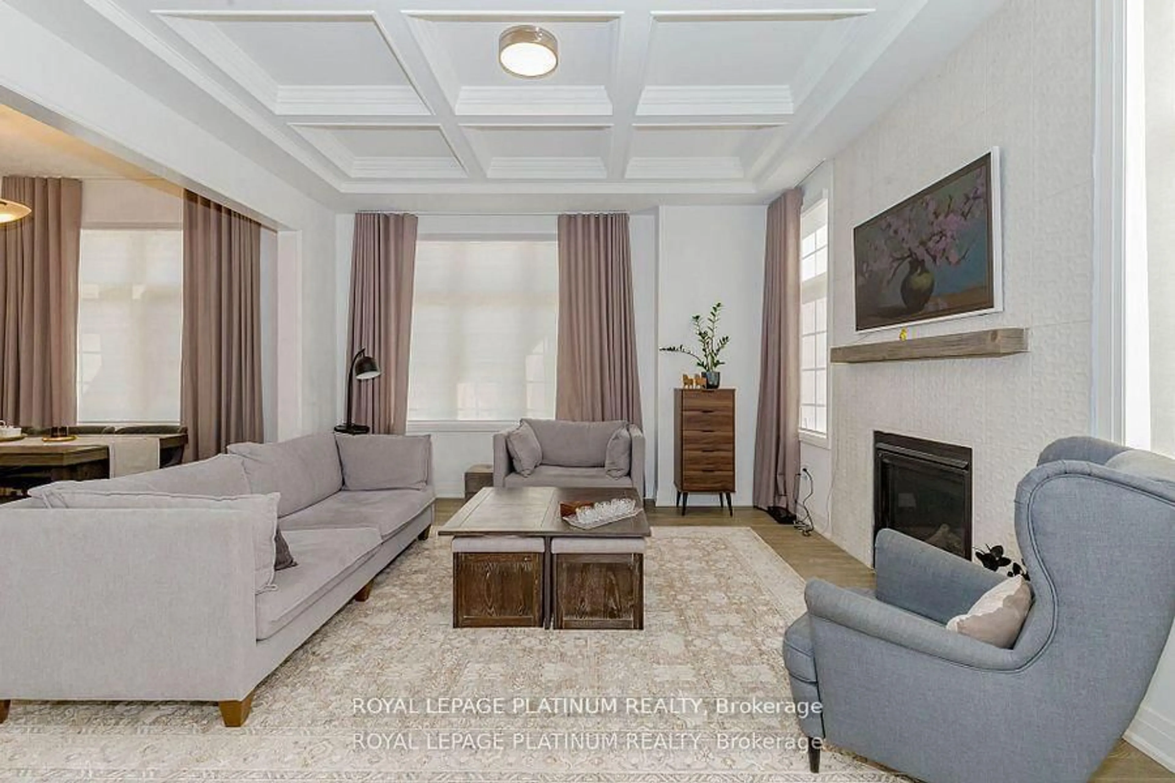 Living room with furniture, unknown for 1343 Marblehead Rd, Oakville Ontario L6M 5N7